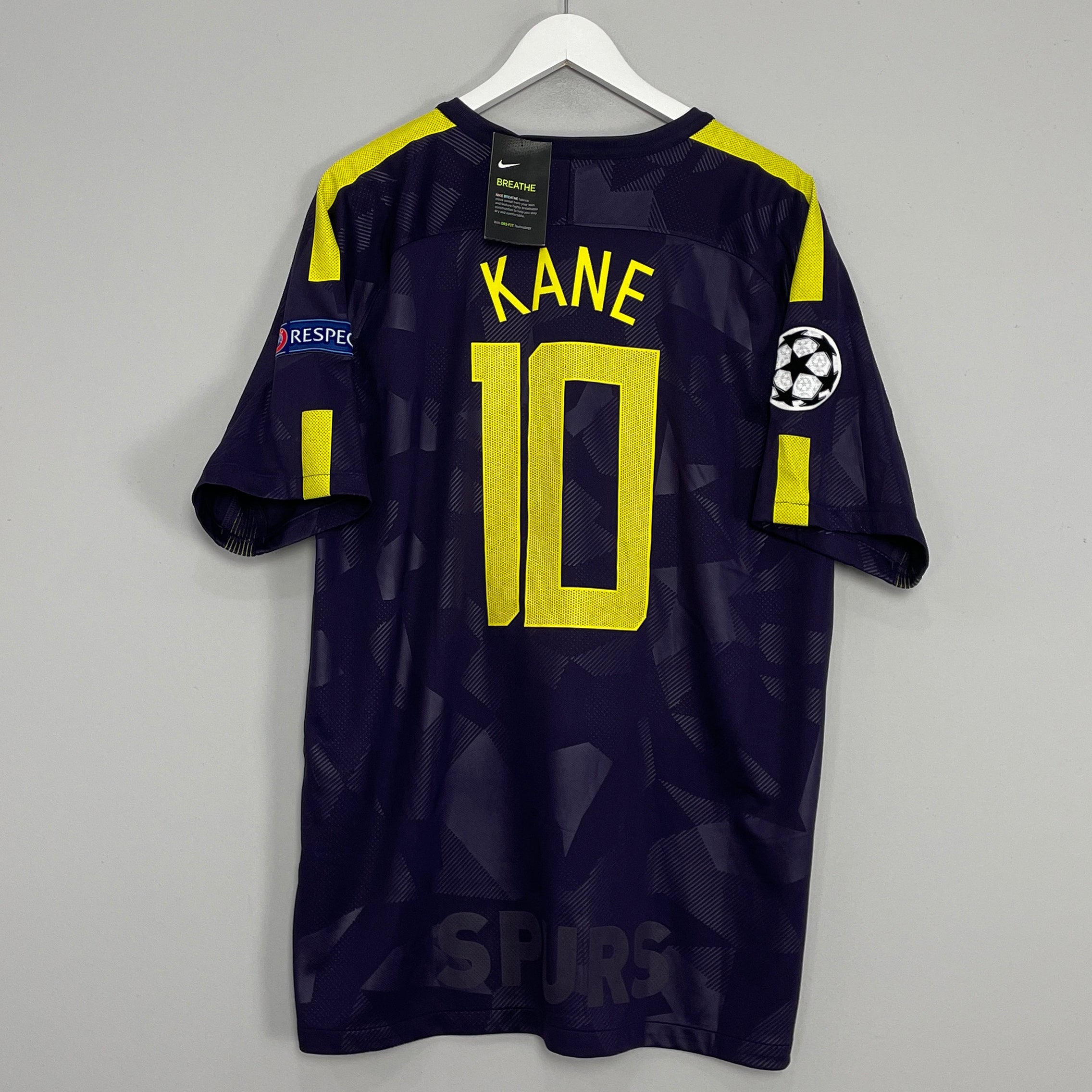 Shop 2017/18 TOTTENHAM HOTSPUR KANE #10 *BNWT* C/L THIRD SHIRT (XL) NIKE, classic football shirts, vintage football shirts & retro soccer jerseys at Cult Kits