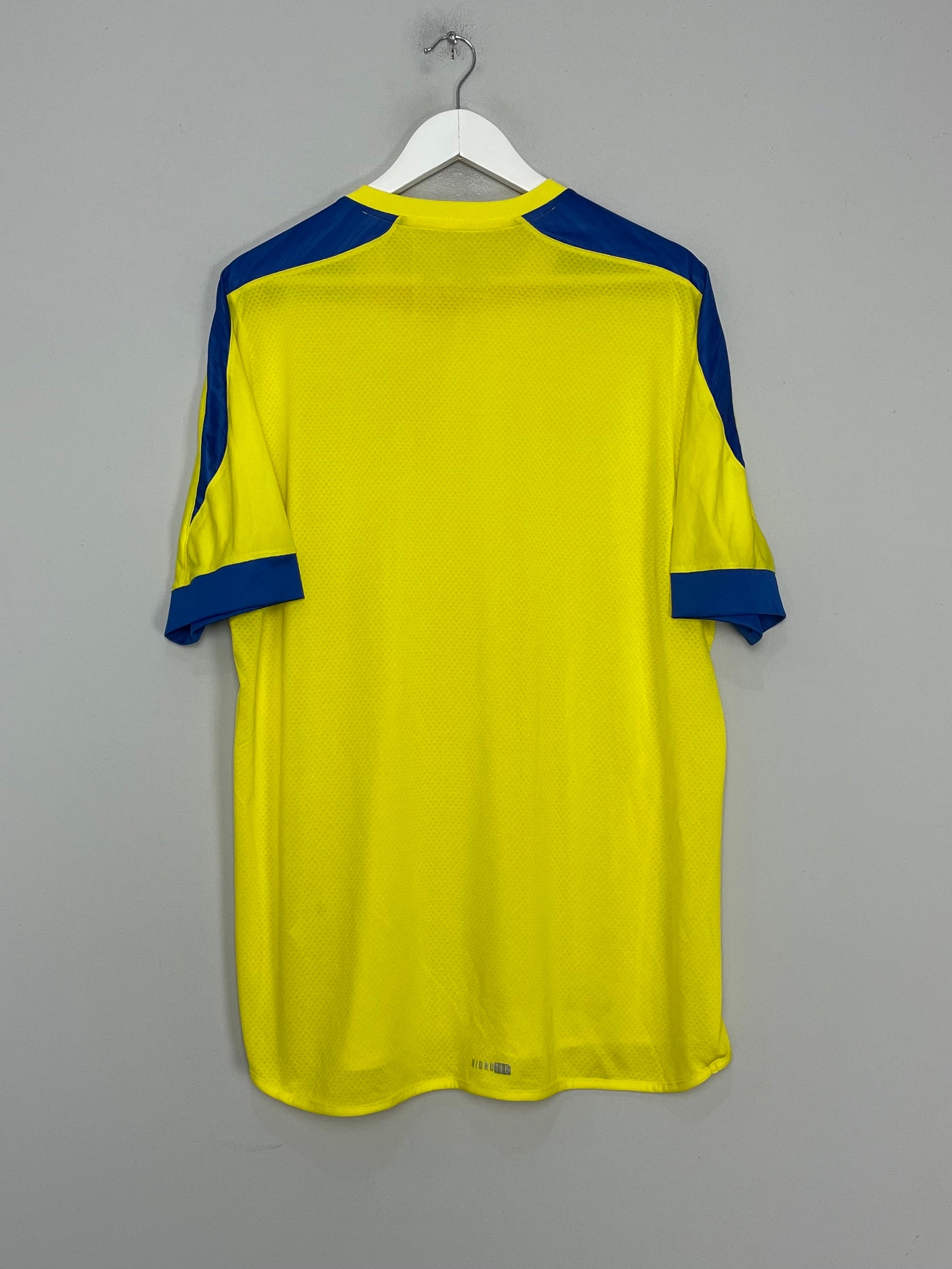 Shop 2014/15 ECUADOR HOME SHIRT (XXL) MARATHON, classic football shirts, vintage football shirts & retro soccer jerseys at Cult Kits