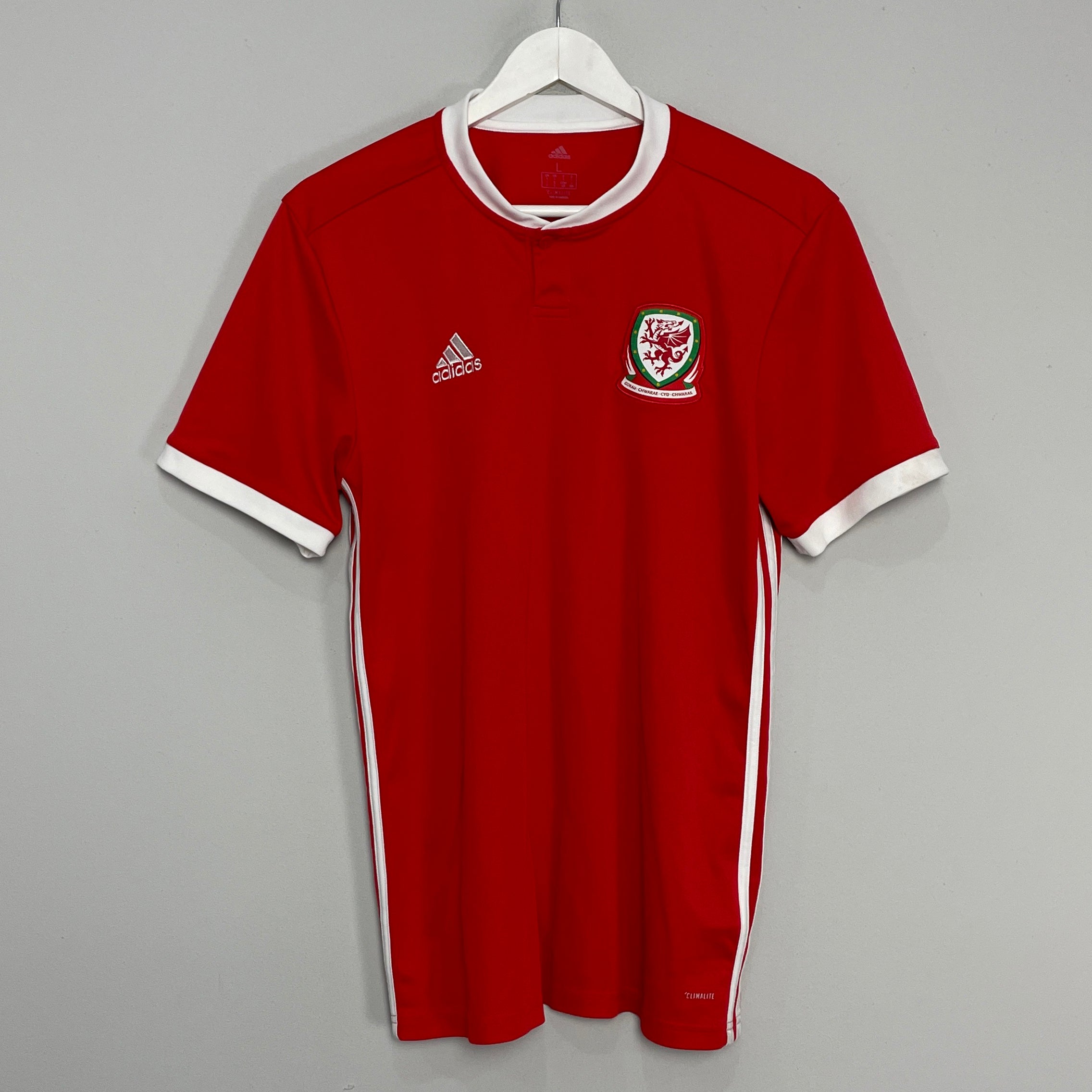 Shop 2018/19 WALES HOME SHIRT (L) ADIDAS, classic football shirts, vintage football shirts & retro soccer jerseys at Cult Kits