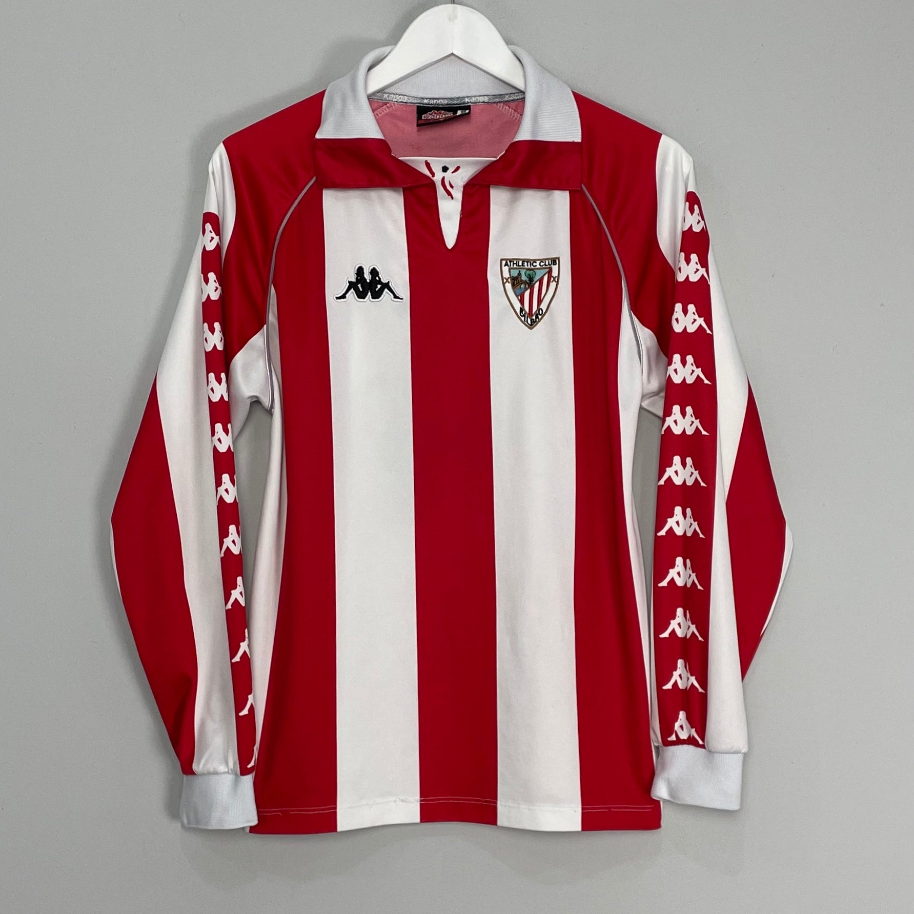 Shop 1998/99 ATHLETIC BILBAO #4 L/S HOME SHIRT (S) KAPPA, classic football shirts, vintage football shirts & retro soccer jerseys at Cult Kits