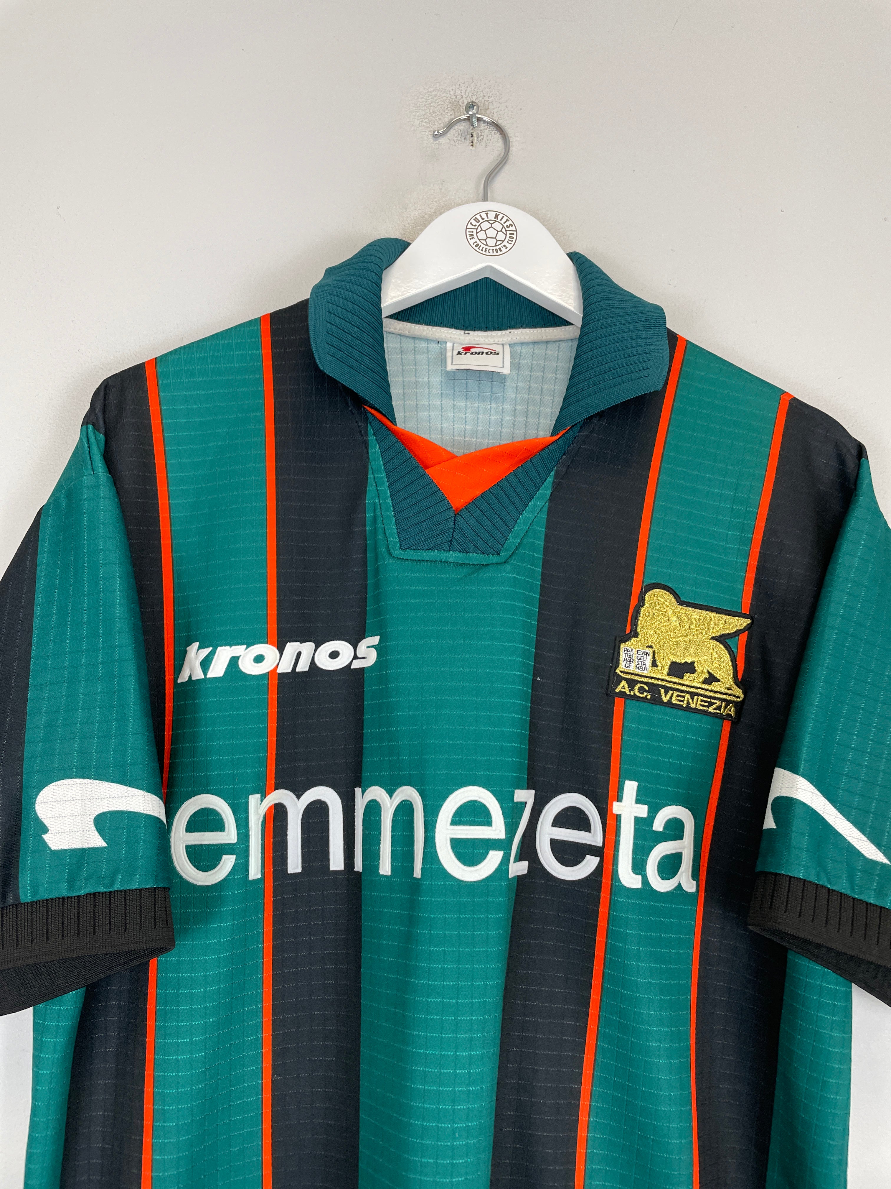 Shop 1999/00 VENEZIA HOME SHIRT (L) KRONOS, classic football shirts, vintage football shirts & retro soccer jerseys at Cult Kits