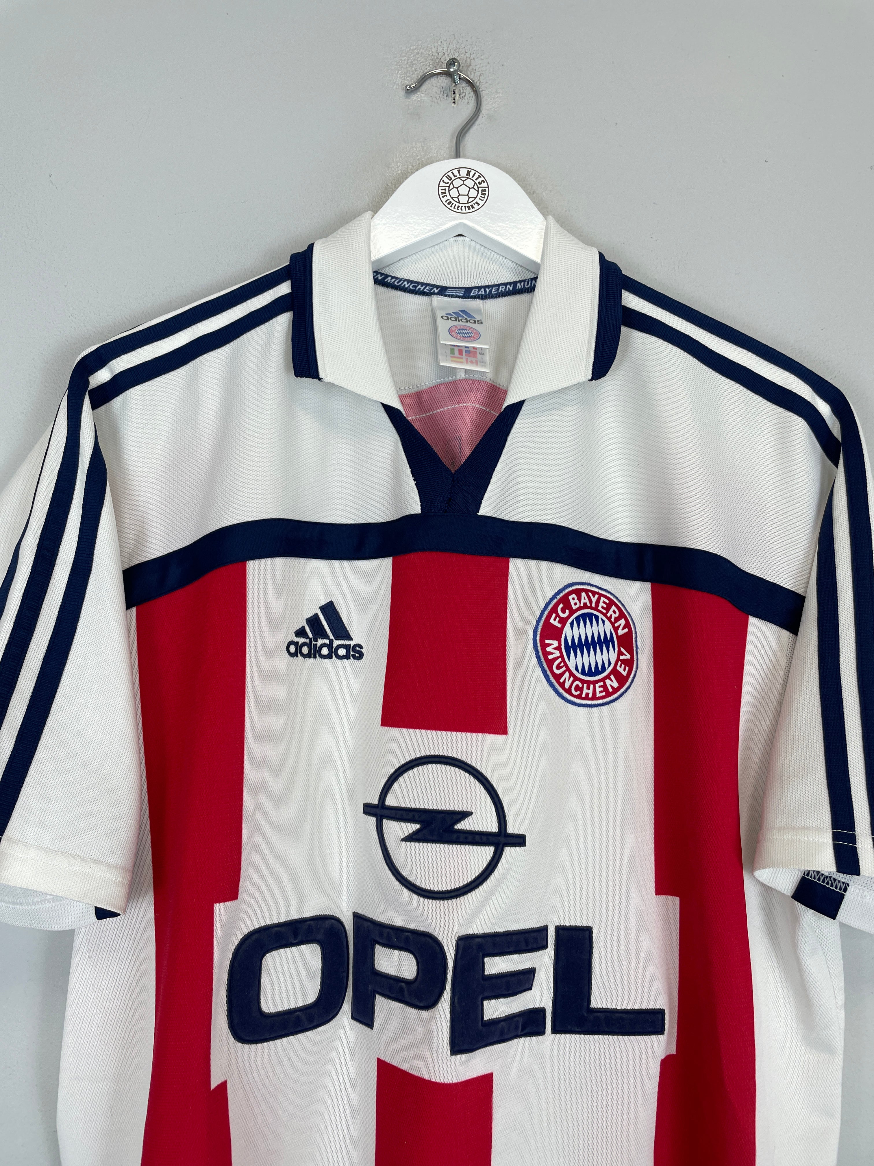 Shop 2000/01 BAYERN MUNICH MARADONA #10 AWAY SHIRT (L) ADIDAS, classic football shirts, vintage football shirts & retro soccer jerseys at Cult Kits