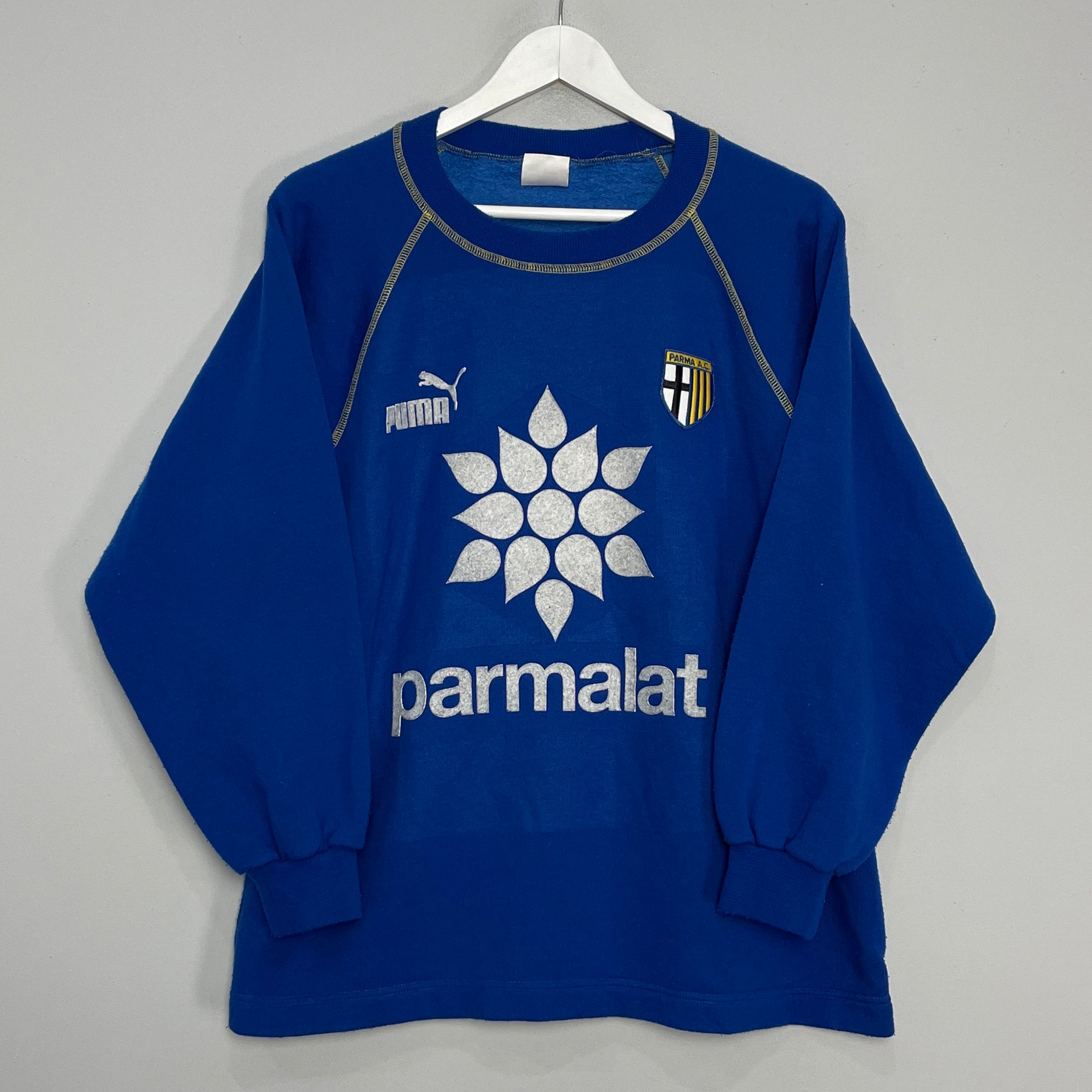 Shop 1995/97 PARMA JUMPER (L) PUMA, classic football shirts, vintage football shirts & retro soccer jerseys at Cult Kits