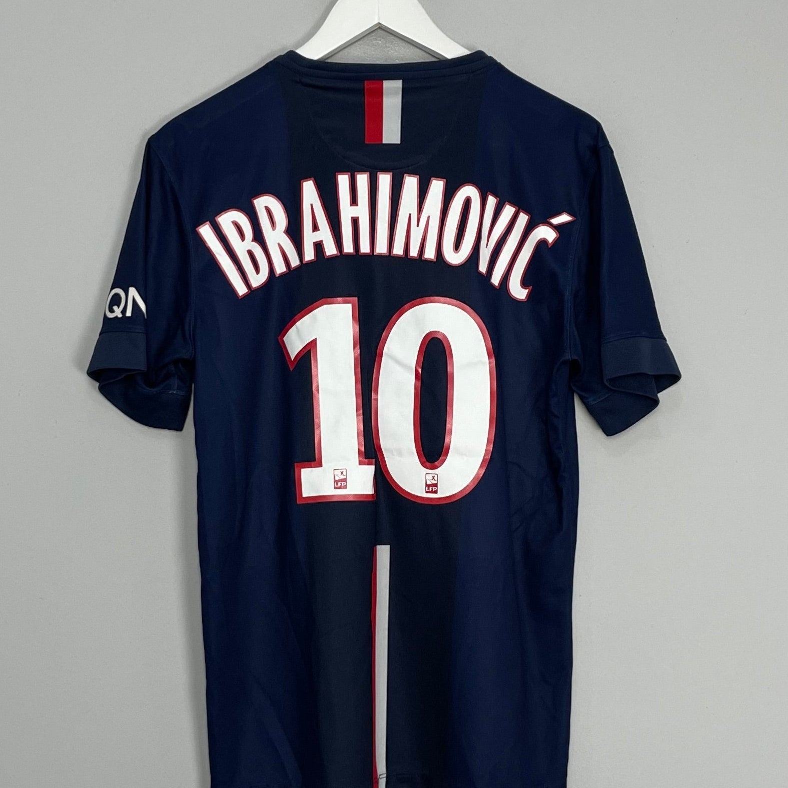 Shop 2014/15 PSG IBRAHIMOVIC #10 HOME SHIRT (M) NIKE, classic football shirts, vintage football shirts & retro soccer jerseys at Cult Kits