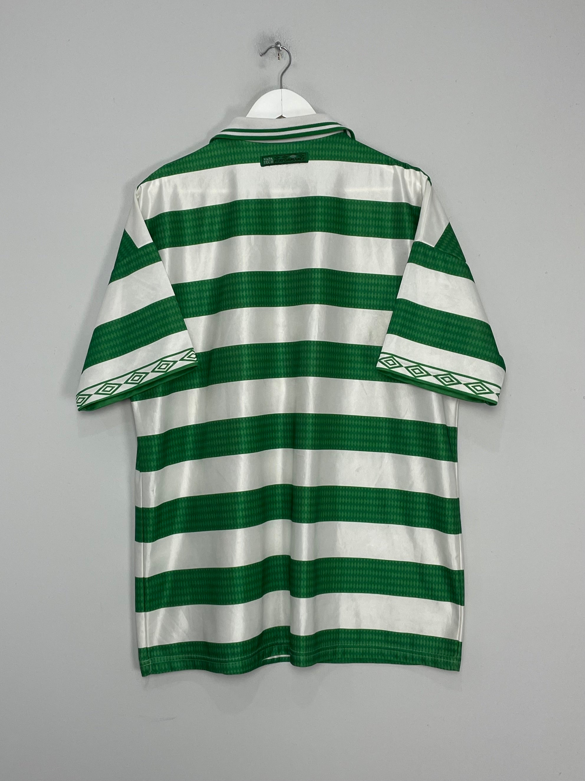 Shop 1997/99 CELTIC HOME SHIRT (XL) UMBRO, classic football shirts, vintage football shirts & retro soccer jerseys at Cult Kits