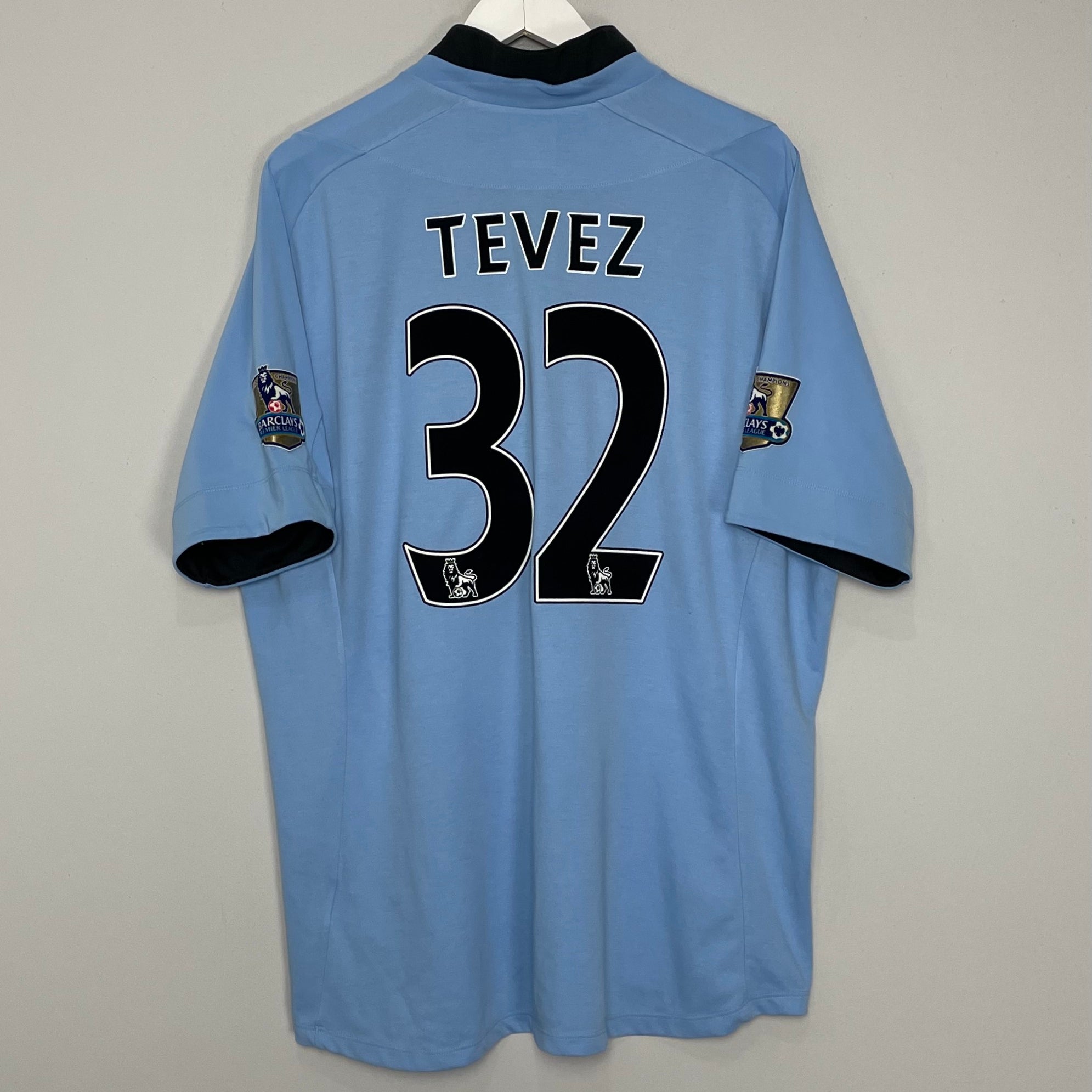 Shop 2012/13 MANCHESTER CITY TEVEZ #32 HOME SHIRT (XXL) UMBRO, classic football shirts, vintage football shirts & retro soccer jerseys at Cult Kits