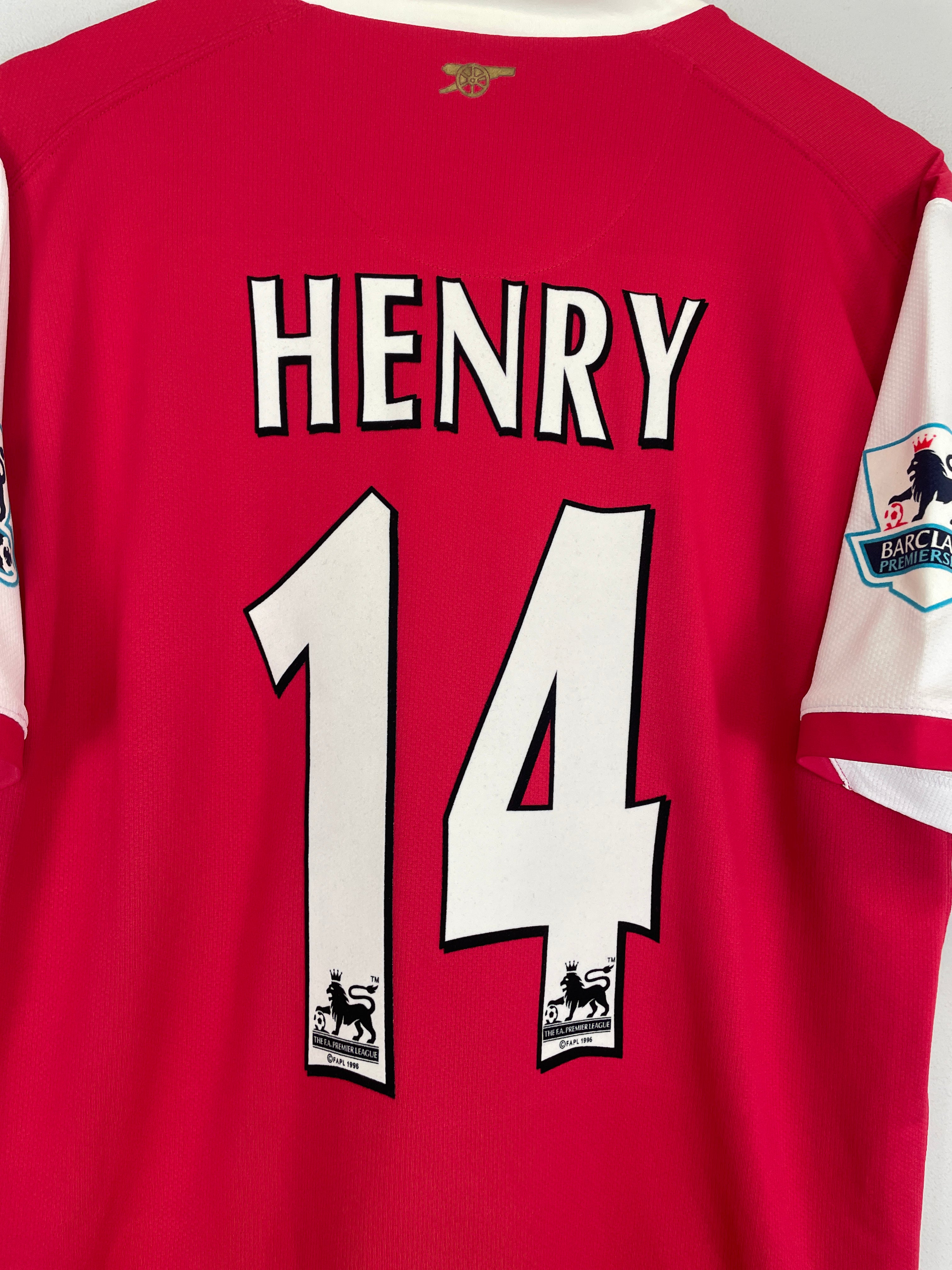 Shop 2006/07 ARSENAL HENRY #14 HOME SHIRT (L) NIKE, classic football shirts, vintage football shirts & retro soccer jerseys at Cult Kits