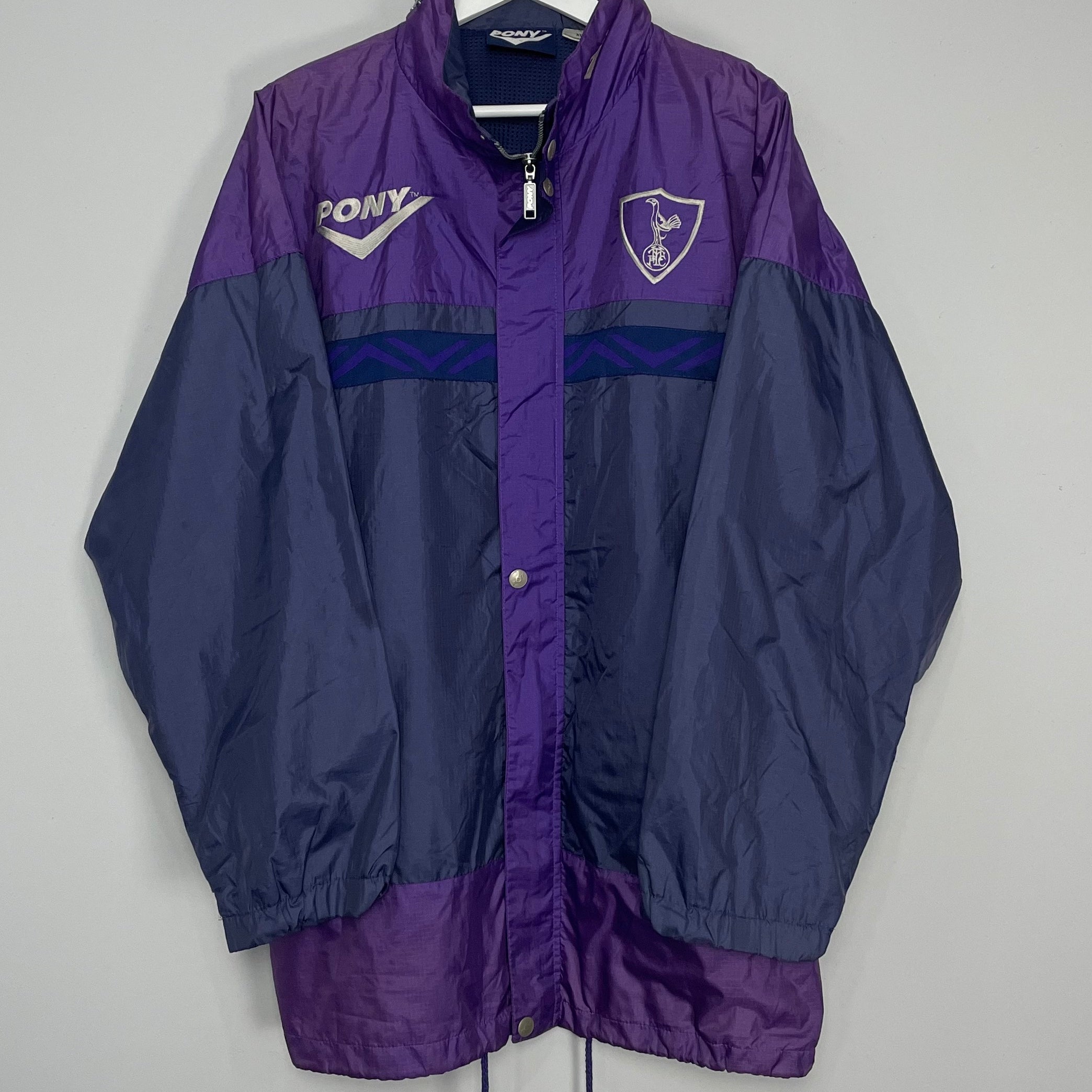 Shop 1995/97 TOTTENHAM BENCHCOAT (XL) PONY, classic football shirts, vintage football shirts & retro soccer jerseys at Cult Kits