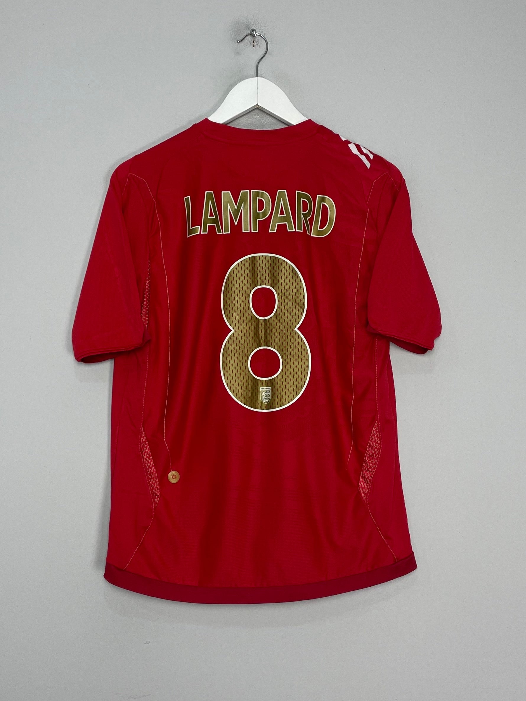 Shop 2006/08 ENGLAND LAMPARD #8 AWAY SHIRT (M) UMBRO, classic football shirts, vintage football shirts & retro soccer jerseys at Cult Kits