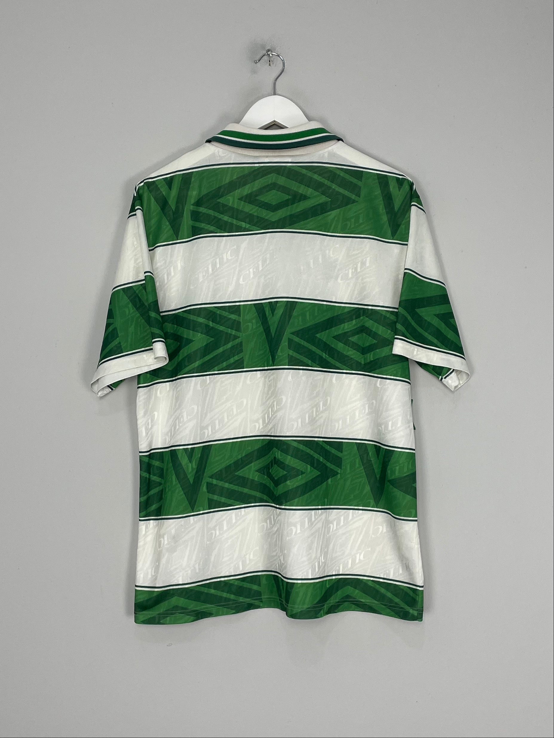 Shop 1993/95 CELTIC HOME SHIRT (L) UMBRO, classic football shirts, vintage football shirts & retro soccer jerseys at Cult Kits