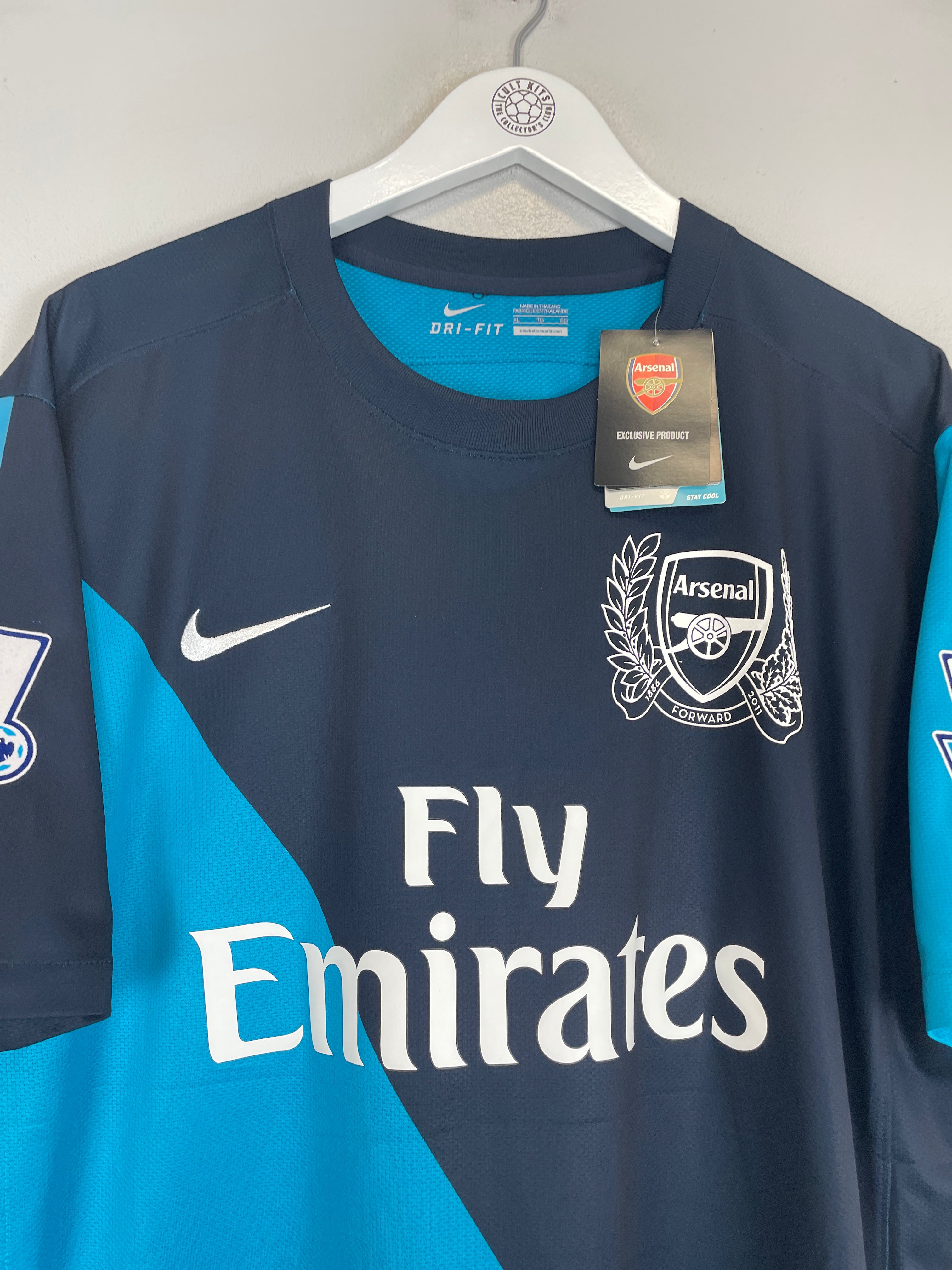 Shop 2011/12 ARSENAL HENRY #12 *BNWT* AWAY SHIRT (XL) NIKE, classic football shirts, vintage football shirts & retro soccer jerseys at Cult Kits
