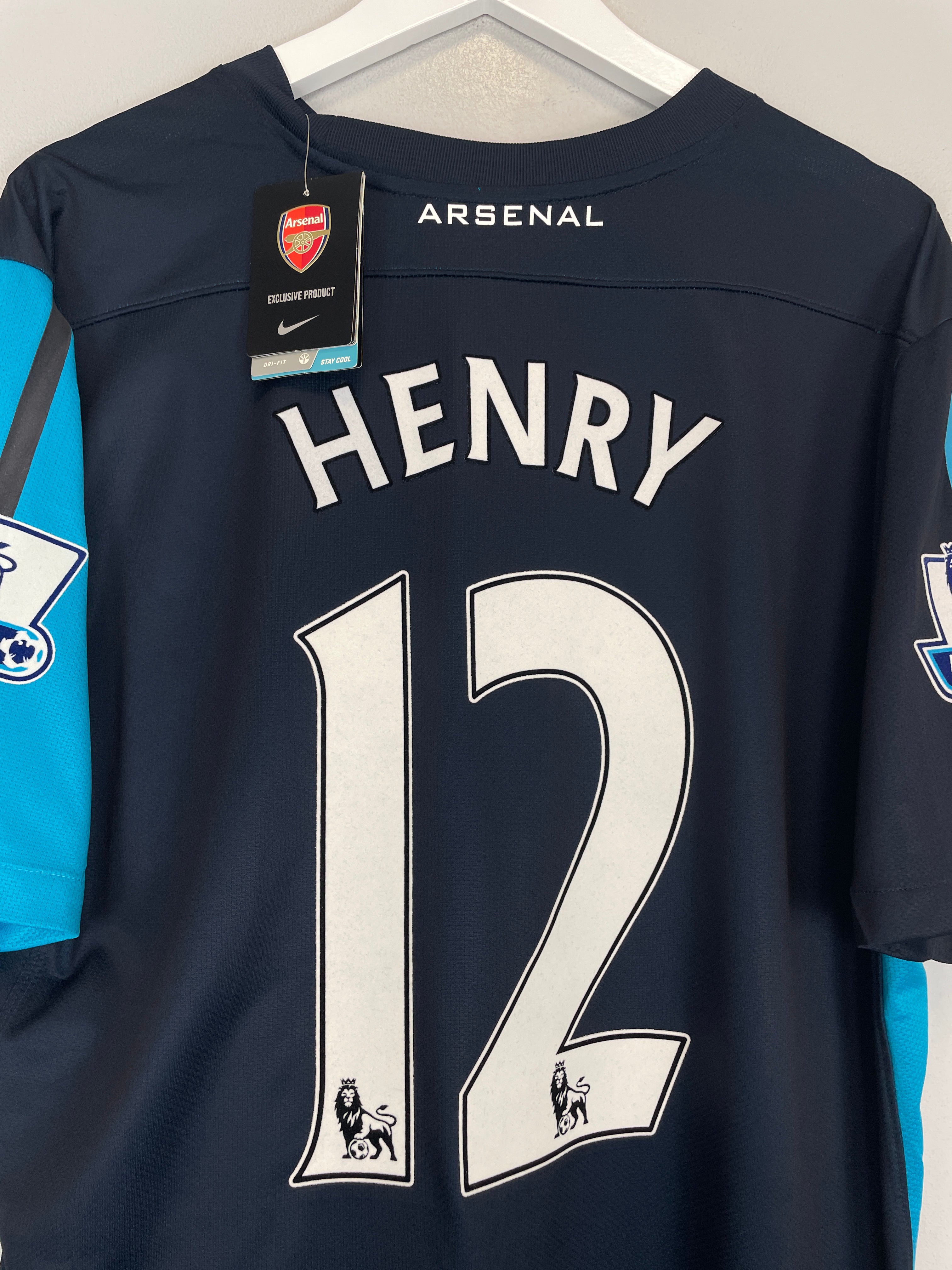 Shop 2011/12 ARSENAL HENRY #12 *BNWT* AWAY SHIRT (XL) NIKE, classic football shirts, vintage football shirts & retro soccer jerseys at Cult Kits