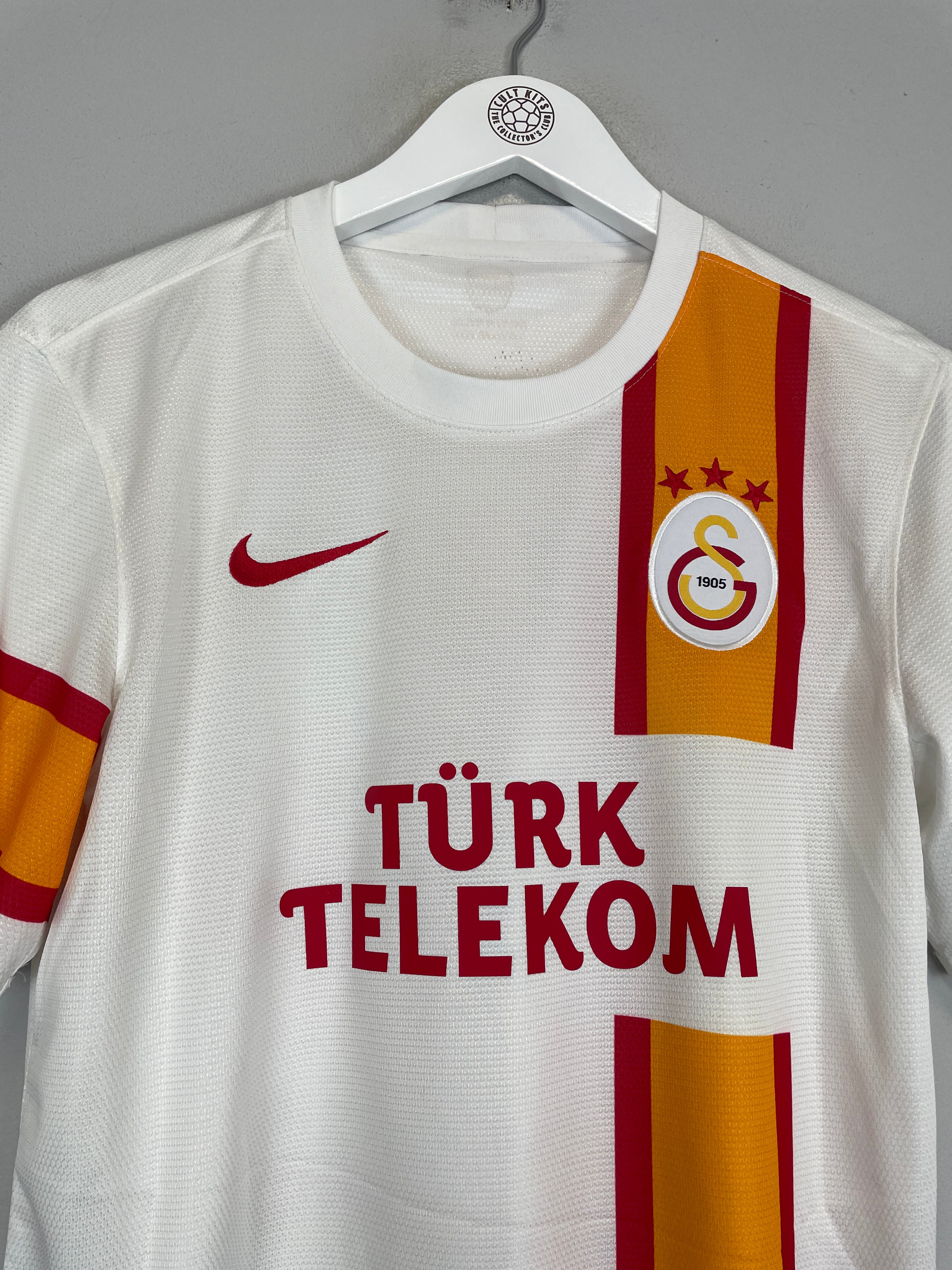 Shop 2012/13 GALATASARAY SNEIJDER #14 AWAY SHIRT (S) NIKE, classic football shirts, vintage football shirts & retro soccer jerseys at Cult Kits