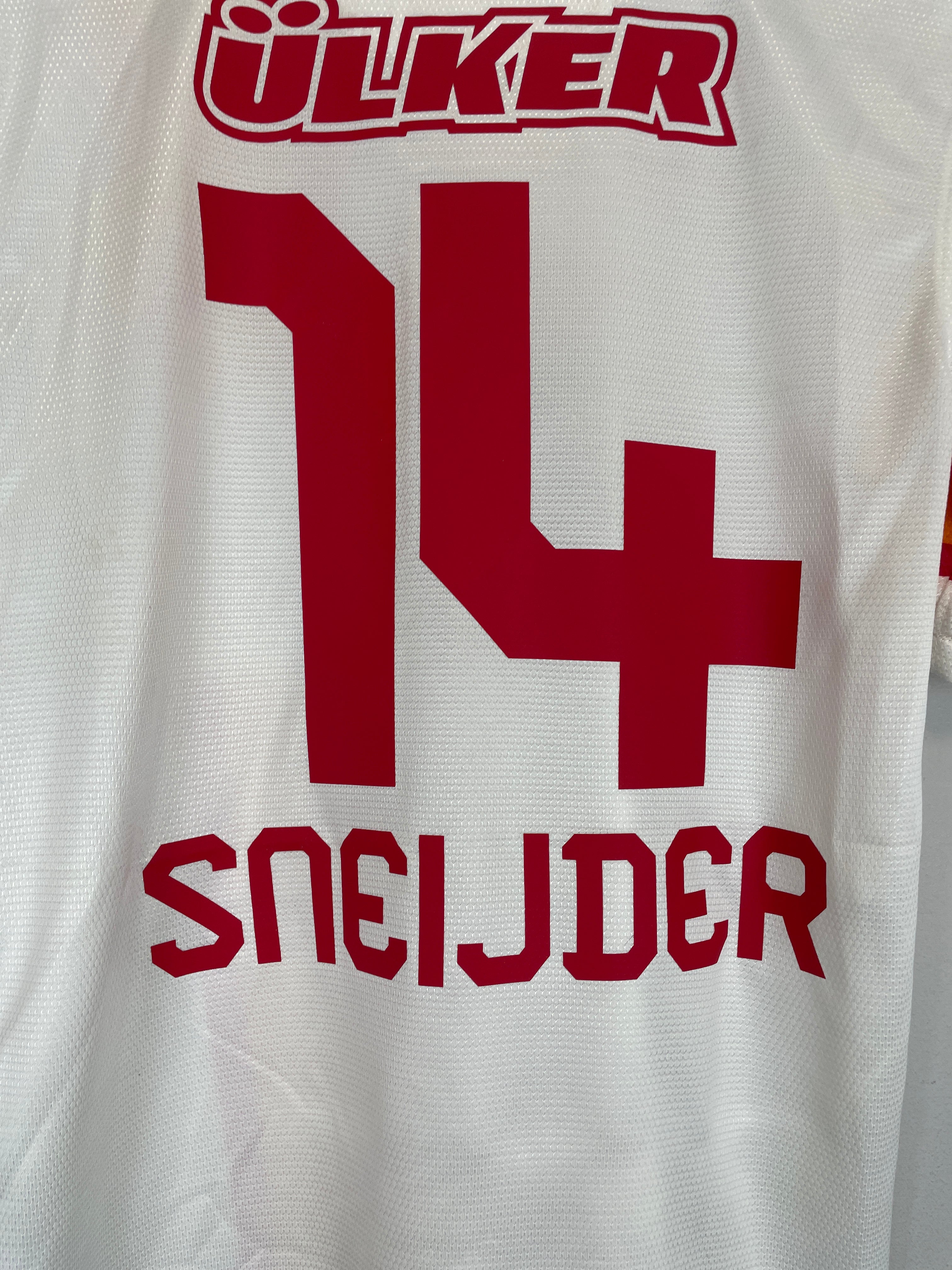 Shop 2012/13 GALATASARAY SNEIJDER #14 AWAY SHIRT (S) NIKE, classic football shirts, vintage football shirts & retro soccer jerseys at Cult Kits