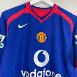 Shop 2005/06 MANCHESTER UNITED RONALDO #7 AWAY SHIRT (L) NIKE, classic football shirts, vintage football shirts & retro soccer jerseys at Cult Kits