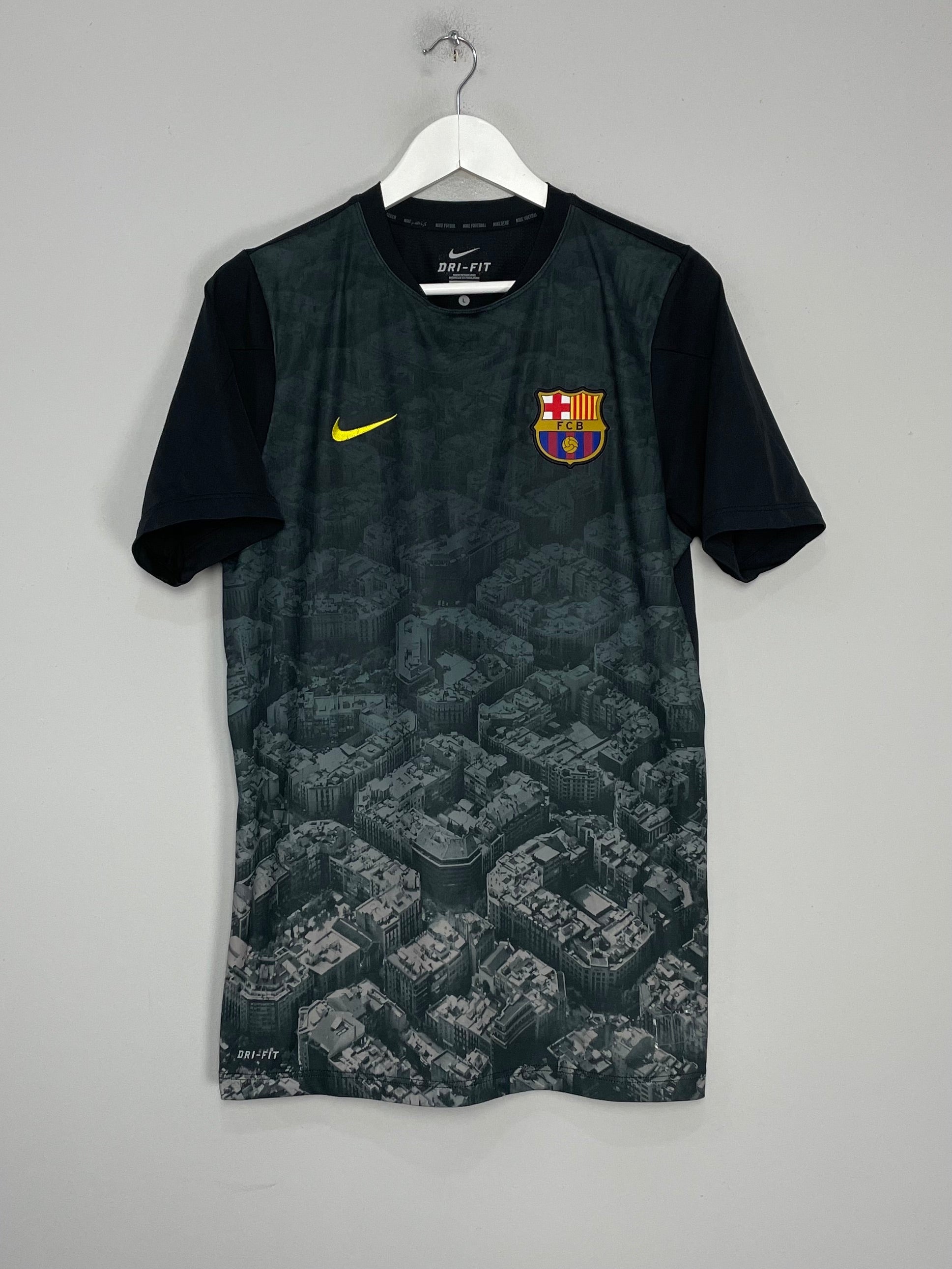 Shop 2013/14 BARCELONA TRAINING SHIRT (L) NIKE, classic football shirts, vintage football shirts & retro soccer jerseys at Cult Kits