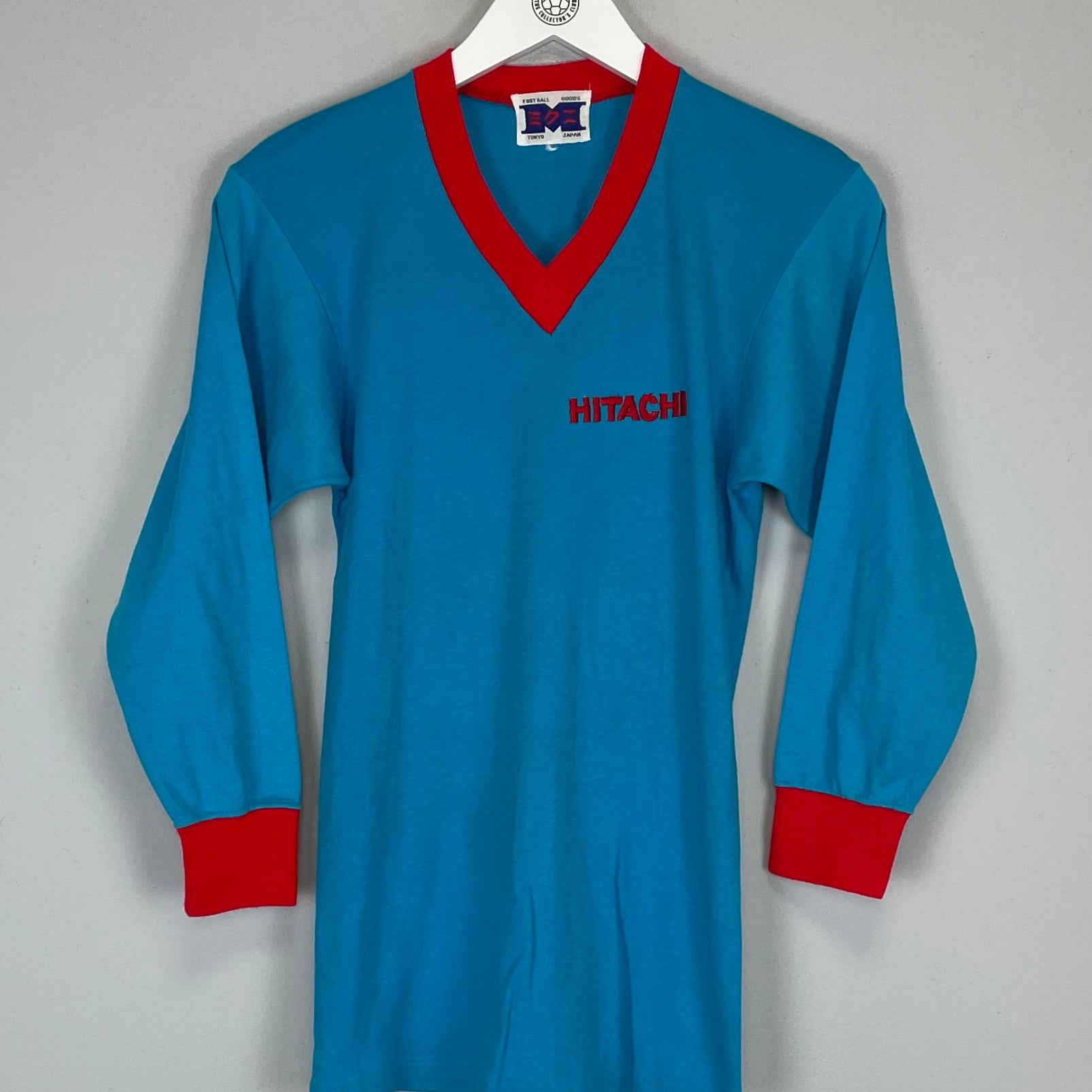 Shop 1980'S HITACHI #15 RETRO REISSUE SHIRT (S), classic football shirts, vintage football shirts & retro soccer jerseys at Cult Kits