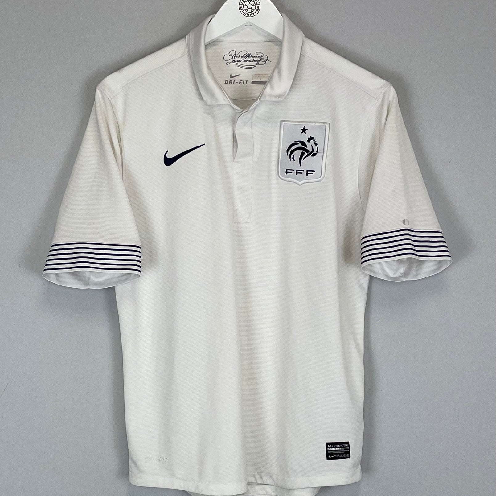 Shop 2012/13 FRANCE AWAY SHIRT (M) NIKE, classic football shirts, vintage football shirts & retro soccer jerseys at Cult Kits