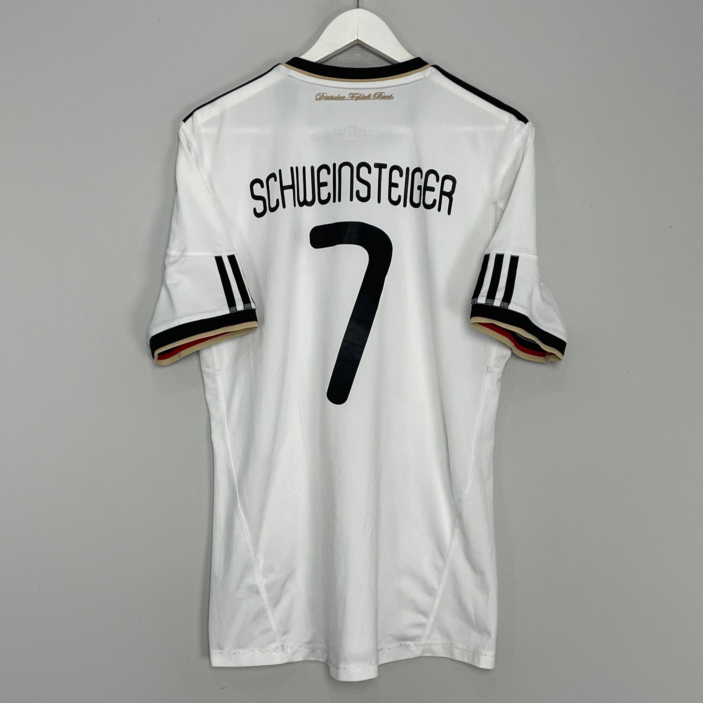 Shop 2010/11 GERMANY SCHWEINSTEIGER #7 HOME SHIRT (M) ADIDAS, classic football shirts, vintage football shirts & retro soccer jerseys at Cult Kits