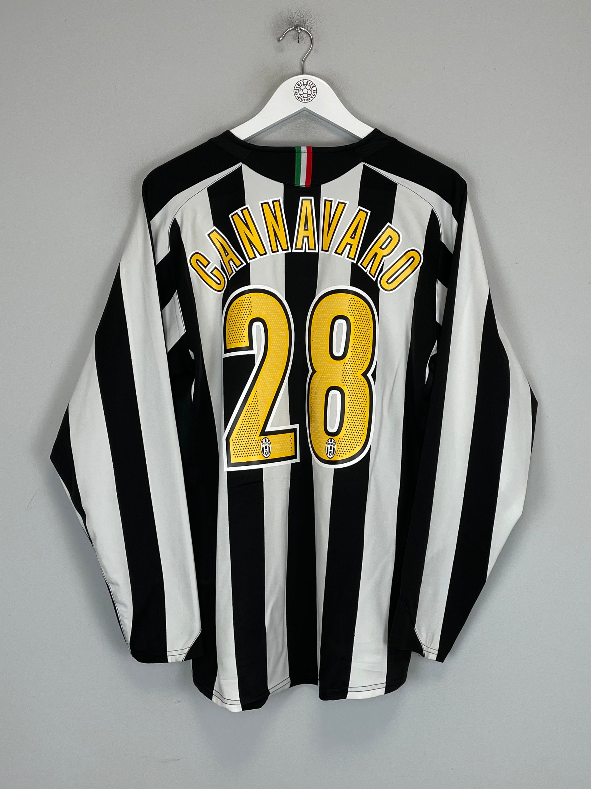 Shop 2005/06 JUVENTUS CANNAVARO #28 L/S HOME SHIRT (M) NIKE, classic football shirts, vintage football shirts & retro soccer jerseys at Cult Kits