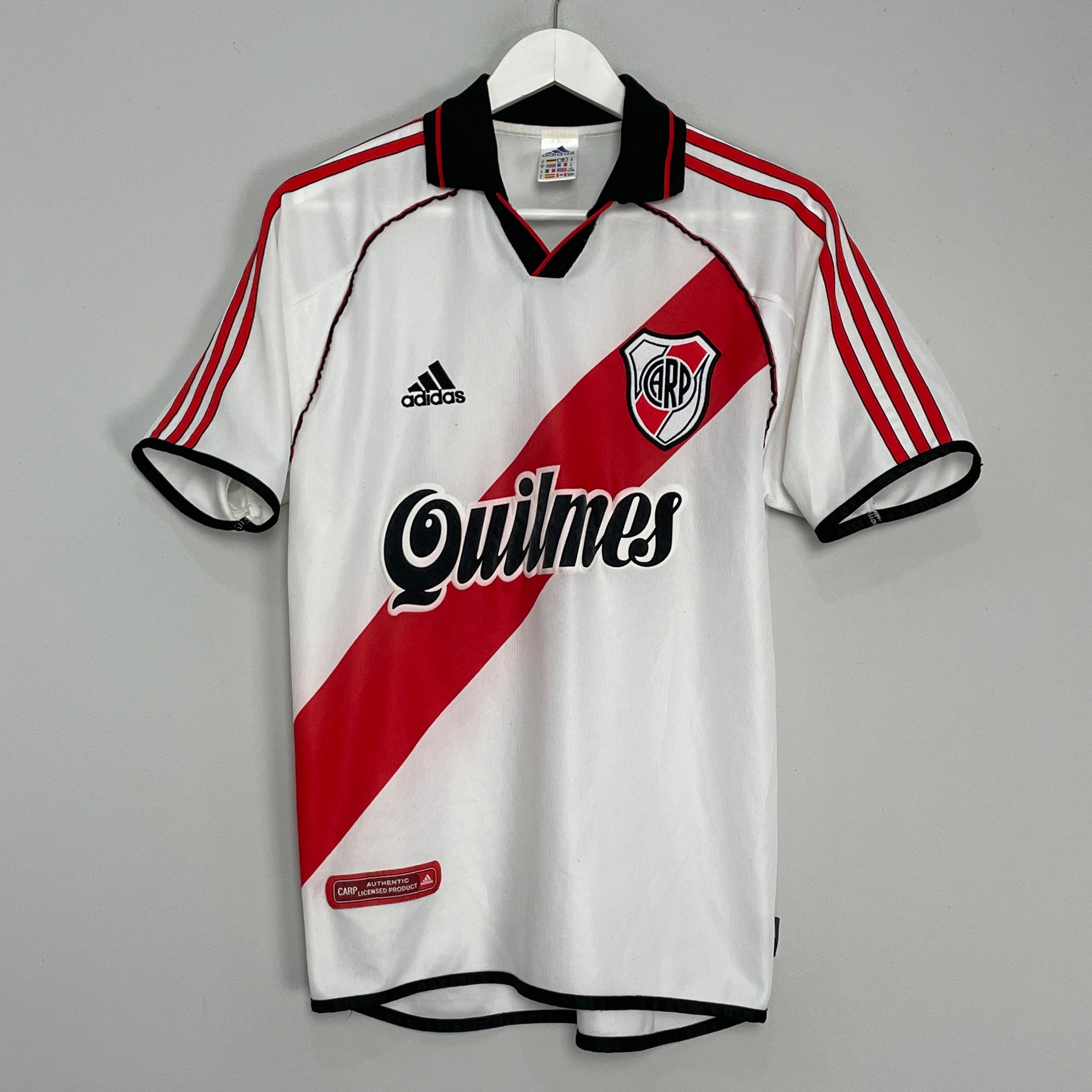 Shop 2000/02 RIVER PLATE HOME SHIRT (S) ADIDAS, classic football shirts, vintage football shirts & retro soccer jerseys at Cult Kits