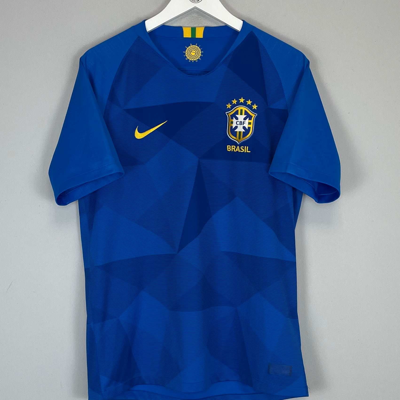 Shop 2018/19 BRAZIL AWAY SHIRT (M) NIKE, classic football shirts, vintage football shirts & retro soccer jerseys at Cult Kits