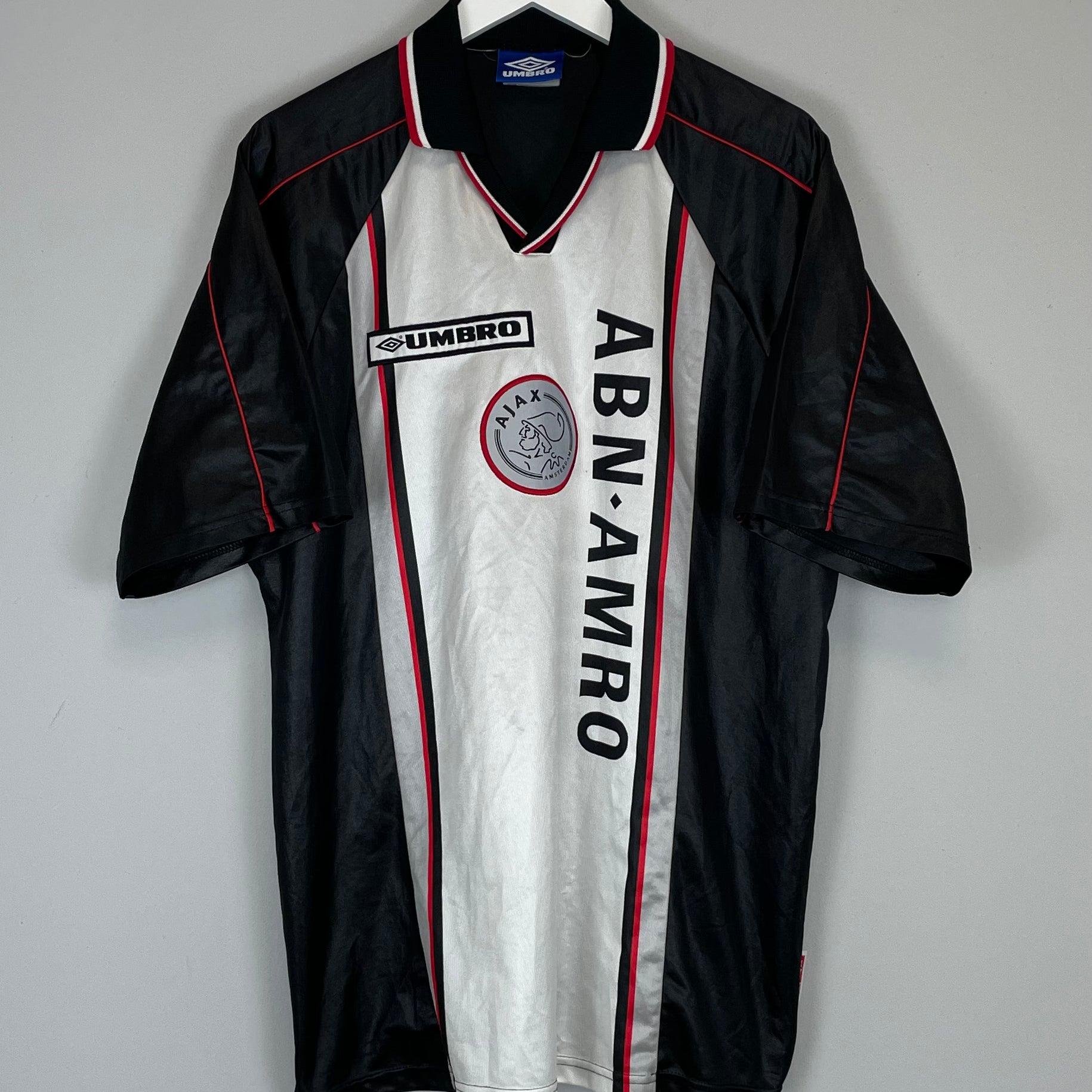 Shop 1998/99 AJAX AWAY SHIRT (XXL) UMBRO, classic football shirts, vintage football shirts & retro soccer jerseys at Cult Kits