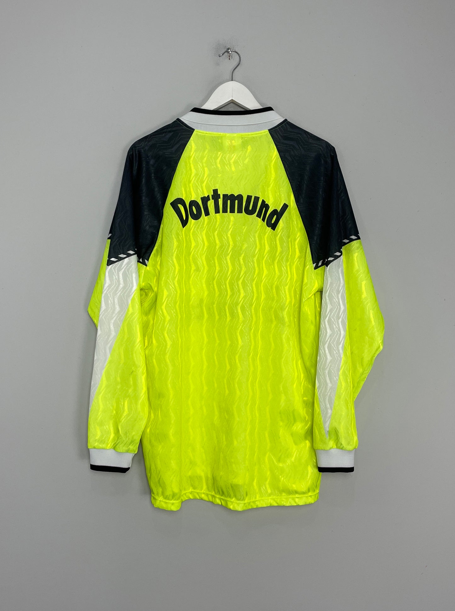 1995/96 DORTMUND L/S HOME SHIRT (XL) NIKE