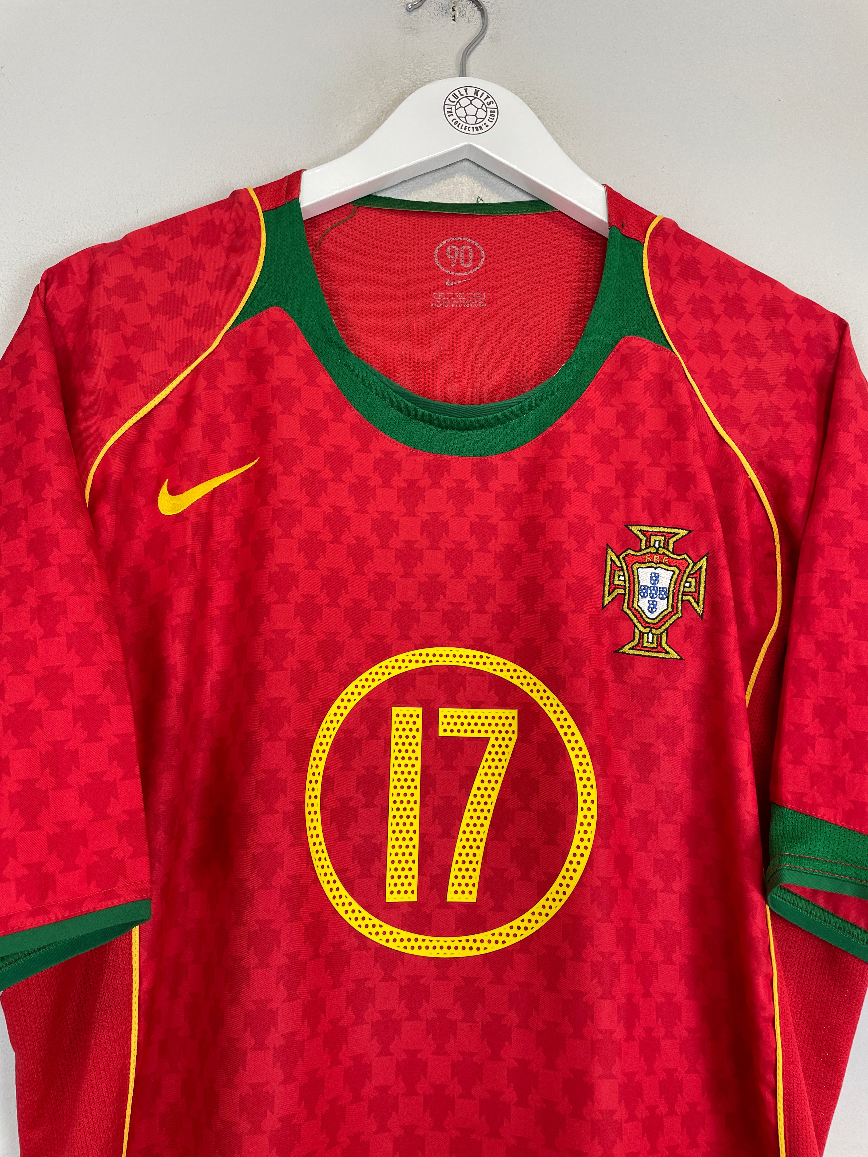 Shop 2004/06 PORTUGAL C.RONALDO #17 HOME SHIRT (XL) NIKE, classic football shirts, vintage football shirts & retro soccer jerseys at Cult Kits