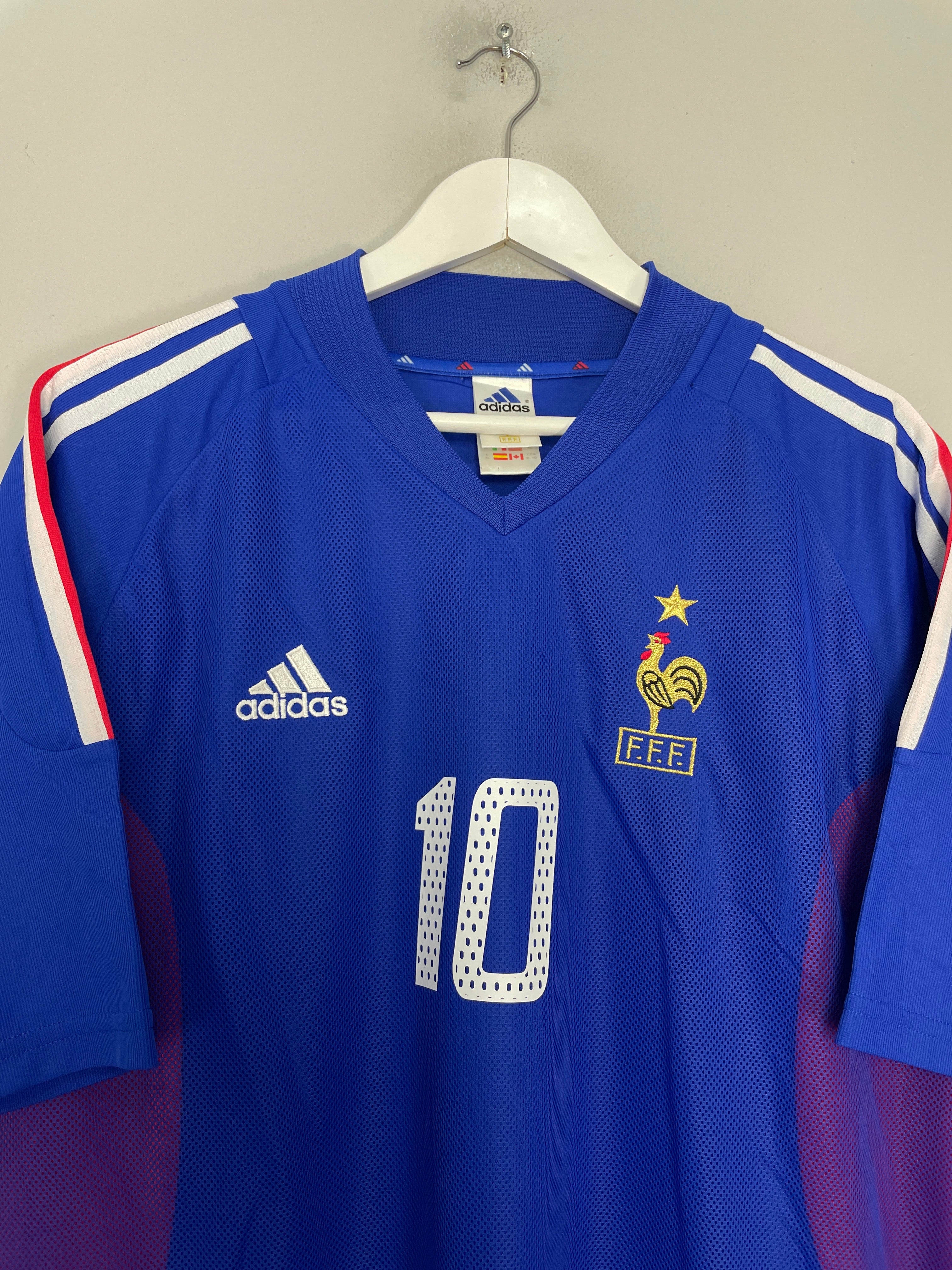 Shop 2002/04 FRANCE ZIDANE #10 HOME SHIRT (XL) ADIDAS, classic football shirts, vintage football shirts & retro soccer jerseys at Cult Kits