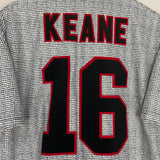 Shop 1995/96 MANCHESTER UNITED KEANE #16 AWAY SHIRT (L) UMBRO, classic football shirts, vintage football shirts & retro soccer jerseys at Cult Kits