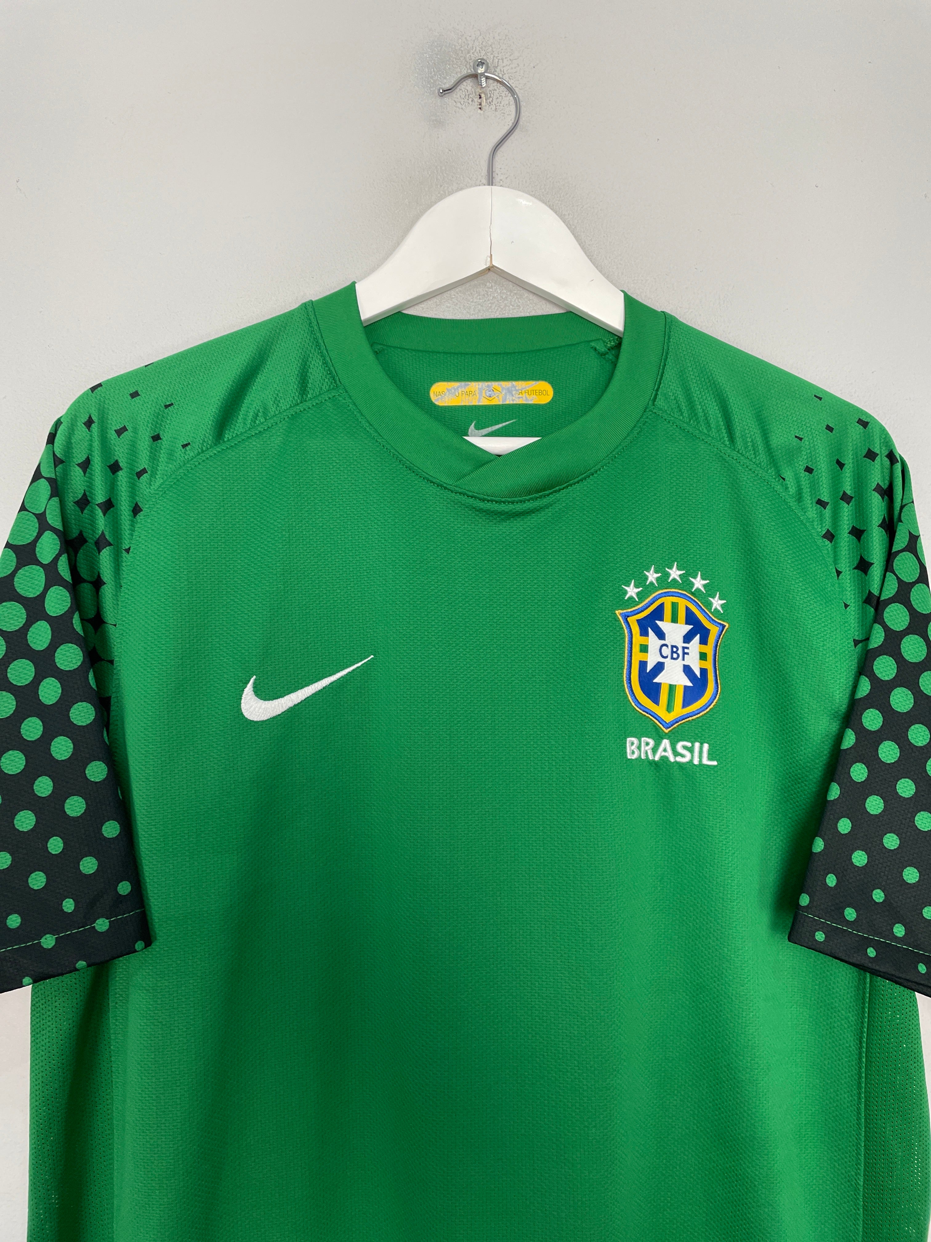Shop 2010/11 BRAZIL GK SHIRT (L) NIKE, classic football shirts, vintage football shirts & retro soccer jerseys at Cult Kits