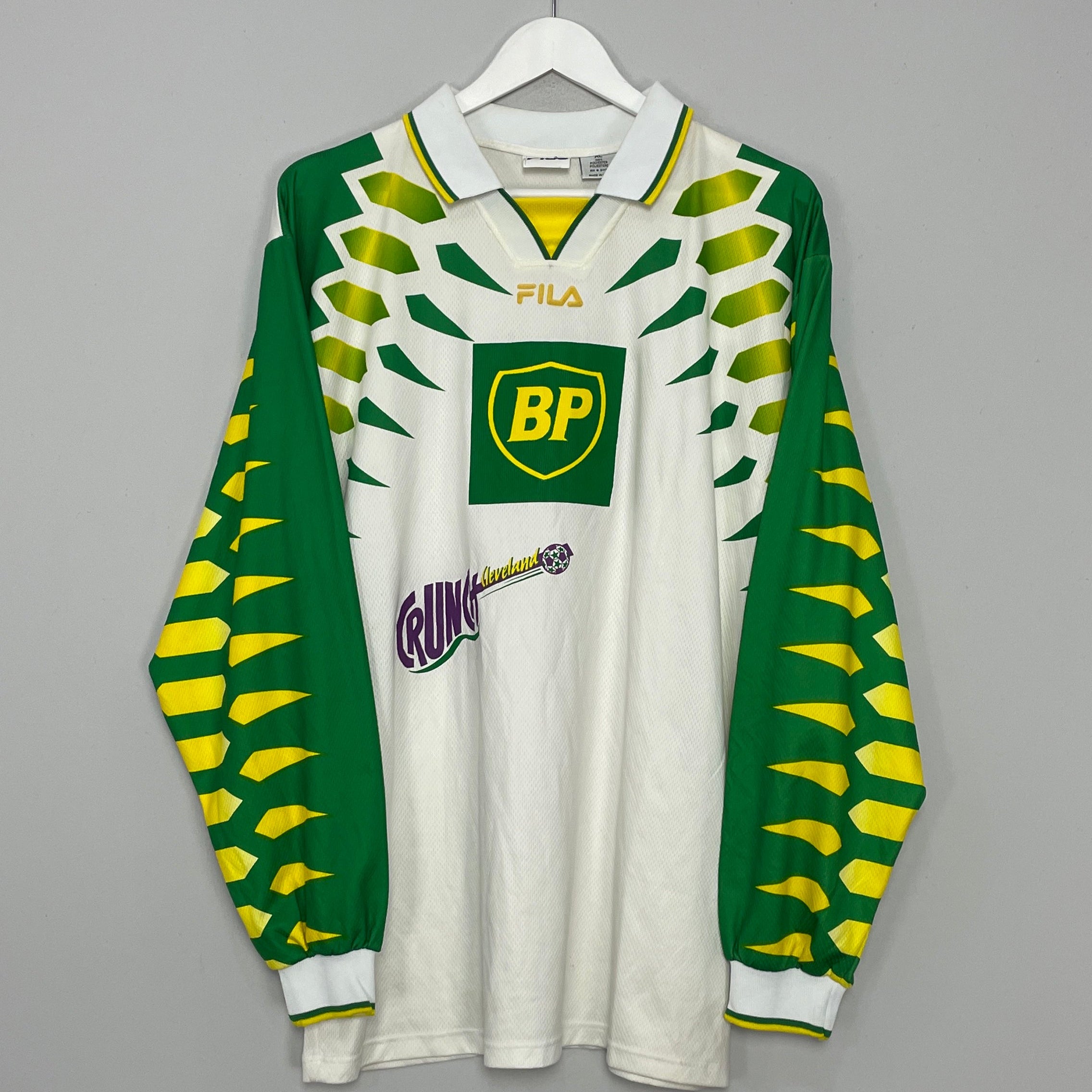 Shop 1998/99 CLEVELAND CRUNCH L/S HOME SHIRT (XL) FILA, classic football shirts, vintage football shirts & retro soccer jerseys at Cult Kits