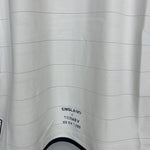 Shop 2003/04 ENGLAND BECKHAM #7 HOME SHIRT (M) UMBRO, classic football shirts, vintage football shirts & retro soccer jerseys at Cult Kits