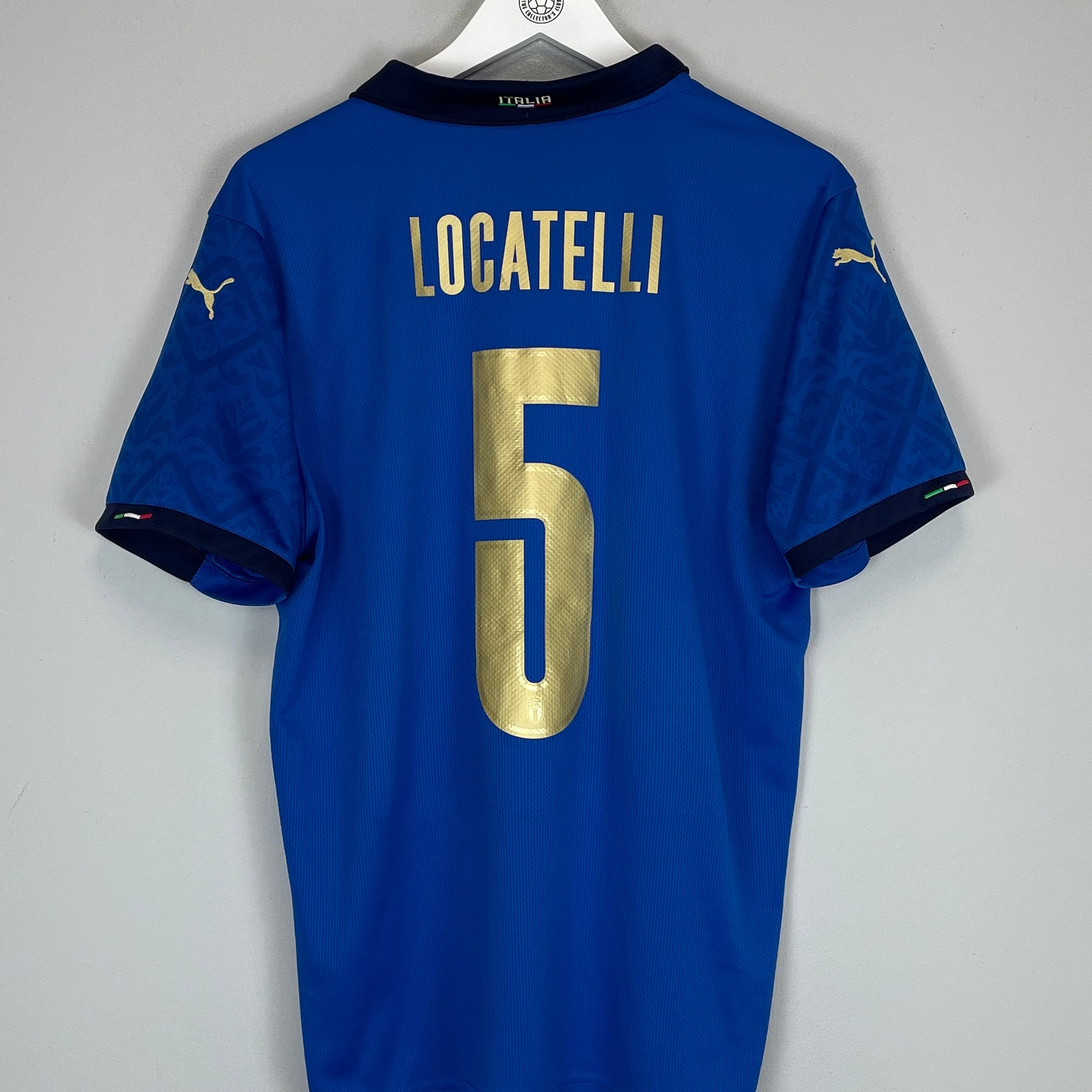 Shop 2020/21 ITALY LOCATELLI #5 HOME SHIRT (L) PUMA, classic football shirts, vintage football shirts & retro soccer jerseys at Cult Kits