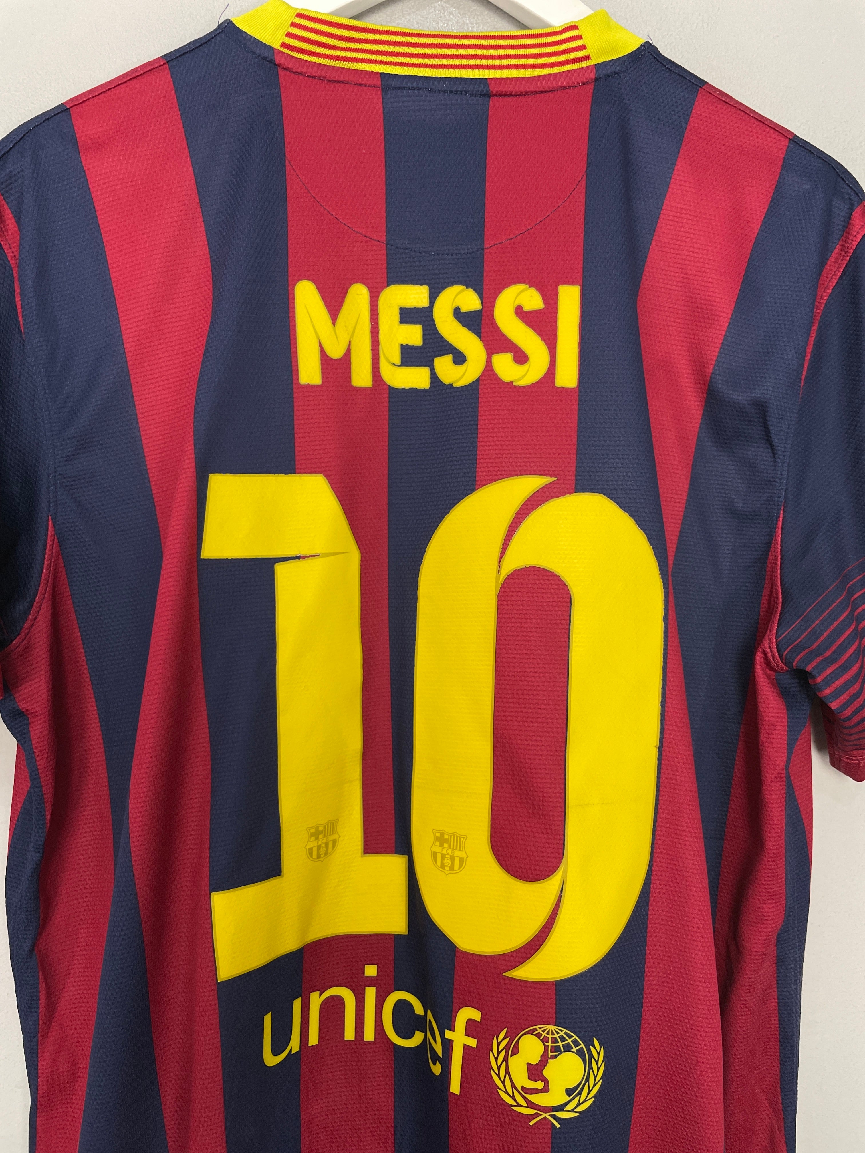 Shop 2013/14 BARCELONA MESSI #10 HOME SHIRT (L) NIKE, classic football shirts, vintage football shirts & retro soccer jerseys at Cult Kits