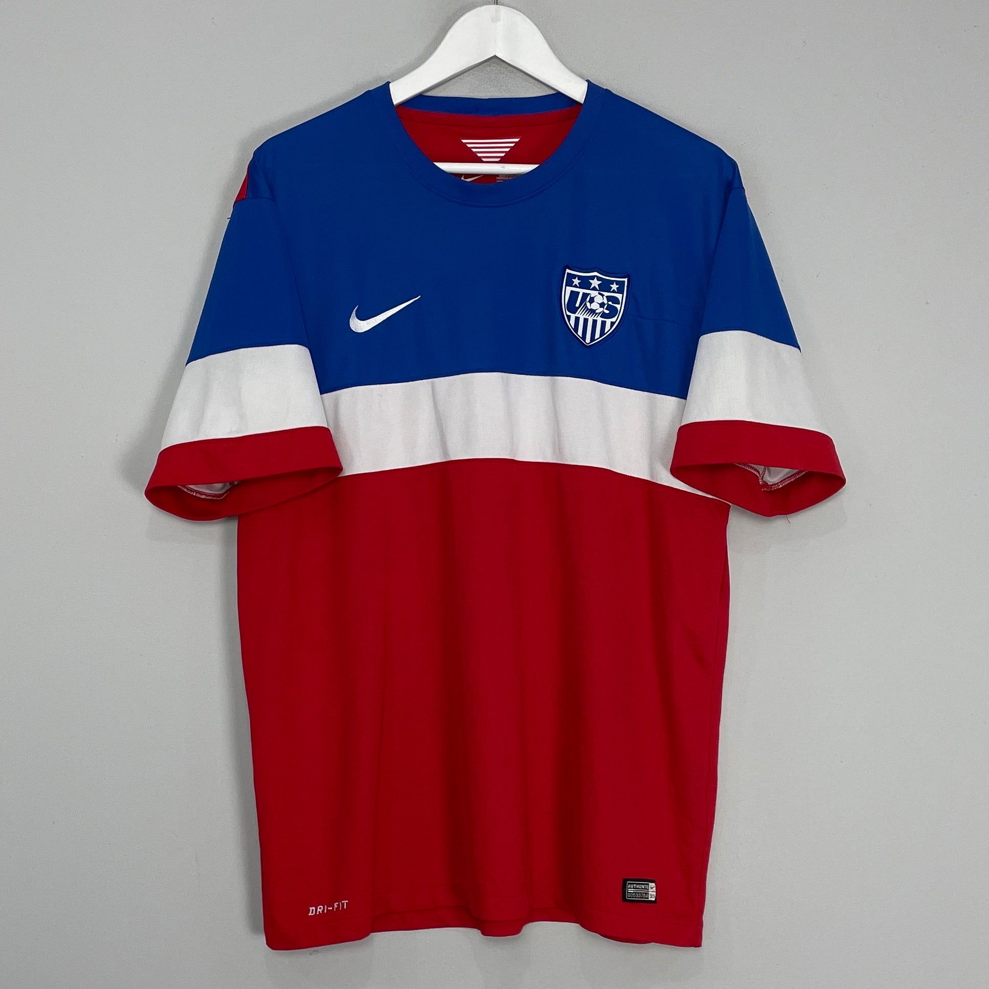 Shop 2014/15 USA AWAY SHIRT (XL) NIKE, classic football shirts, vintage football shirts & retro soccer jerseys at Cult Kits