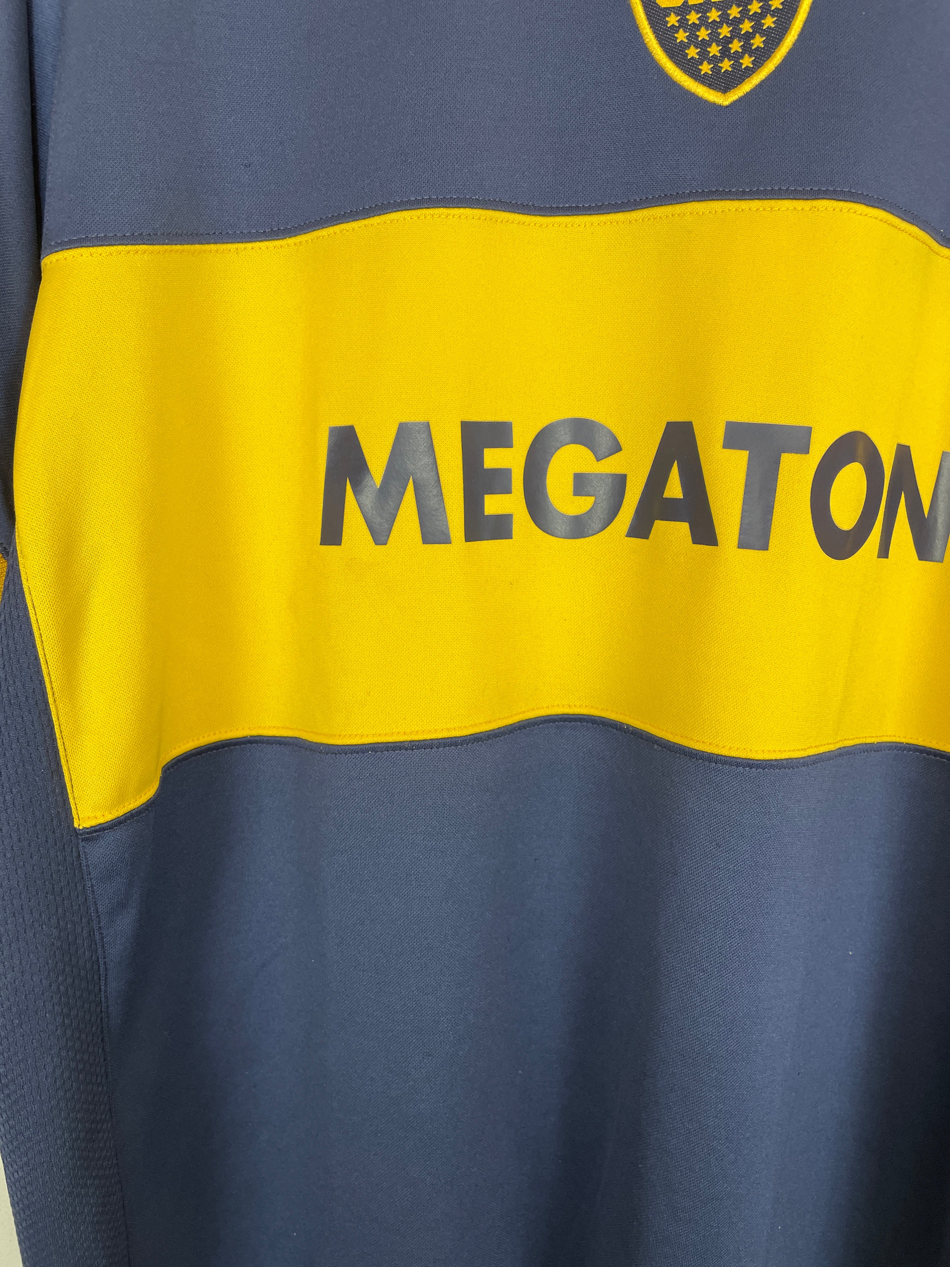 Shop 2006/07 BOCA JUNIORS HOME SHIRT (XL) NIKE, classic football shirts, vintage football shirts & retro soccer jerseys at Cult Kits