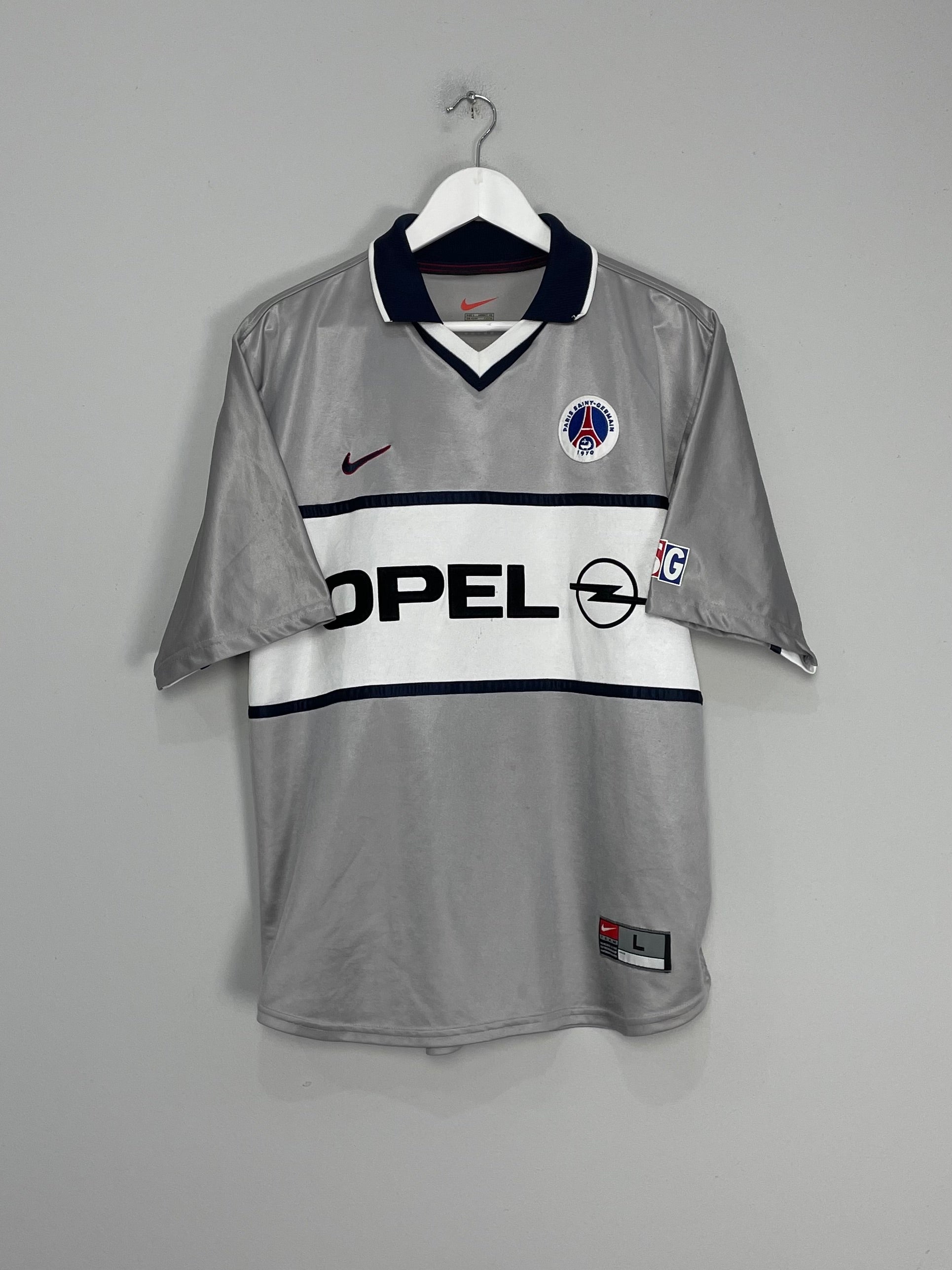 Shop 1999/01 PSG AWAY SHIRT (L) NIKE, classic football shirts, vintage football shirts & retro soccer jerseys at Cult Kits