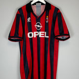 Shop 1995/96 AC MILAN WEAH #9 HOME SHIRT (XL) LOTTO, classic football shirts, vintage football shirts & retro soccer jerseys at Cult Kits