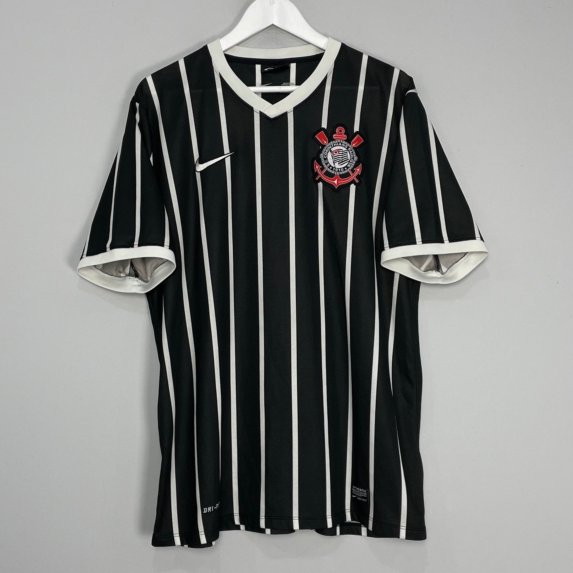 Shop 2013/14 CORINTHIANS #10 AWAY SHIRT (XL) NIKE, classic football shirts, vintage football shirts & retro soccer jerseys at Cult Kits