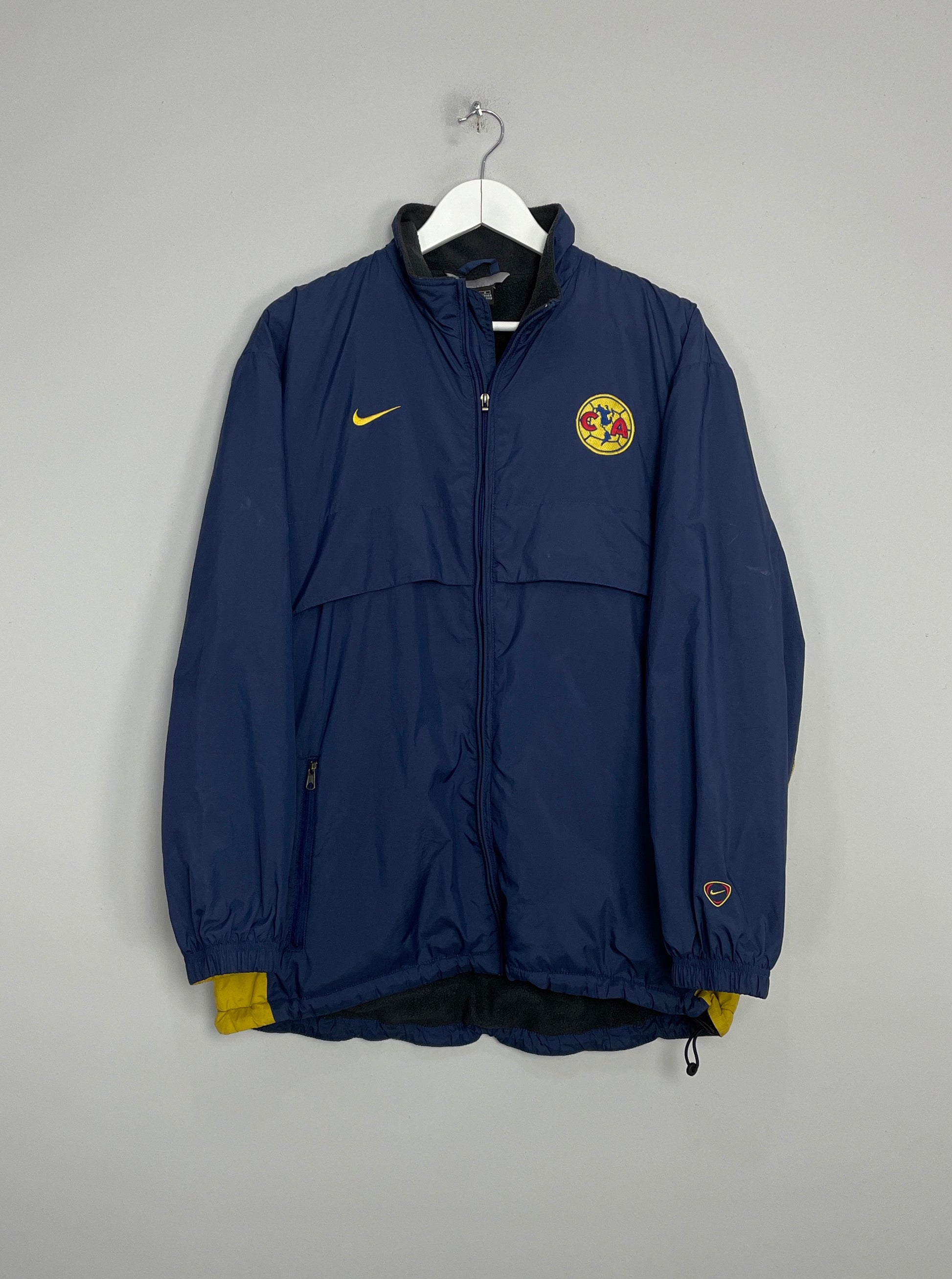 Image of the Club America jacket from the 2000/02 season