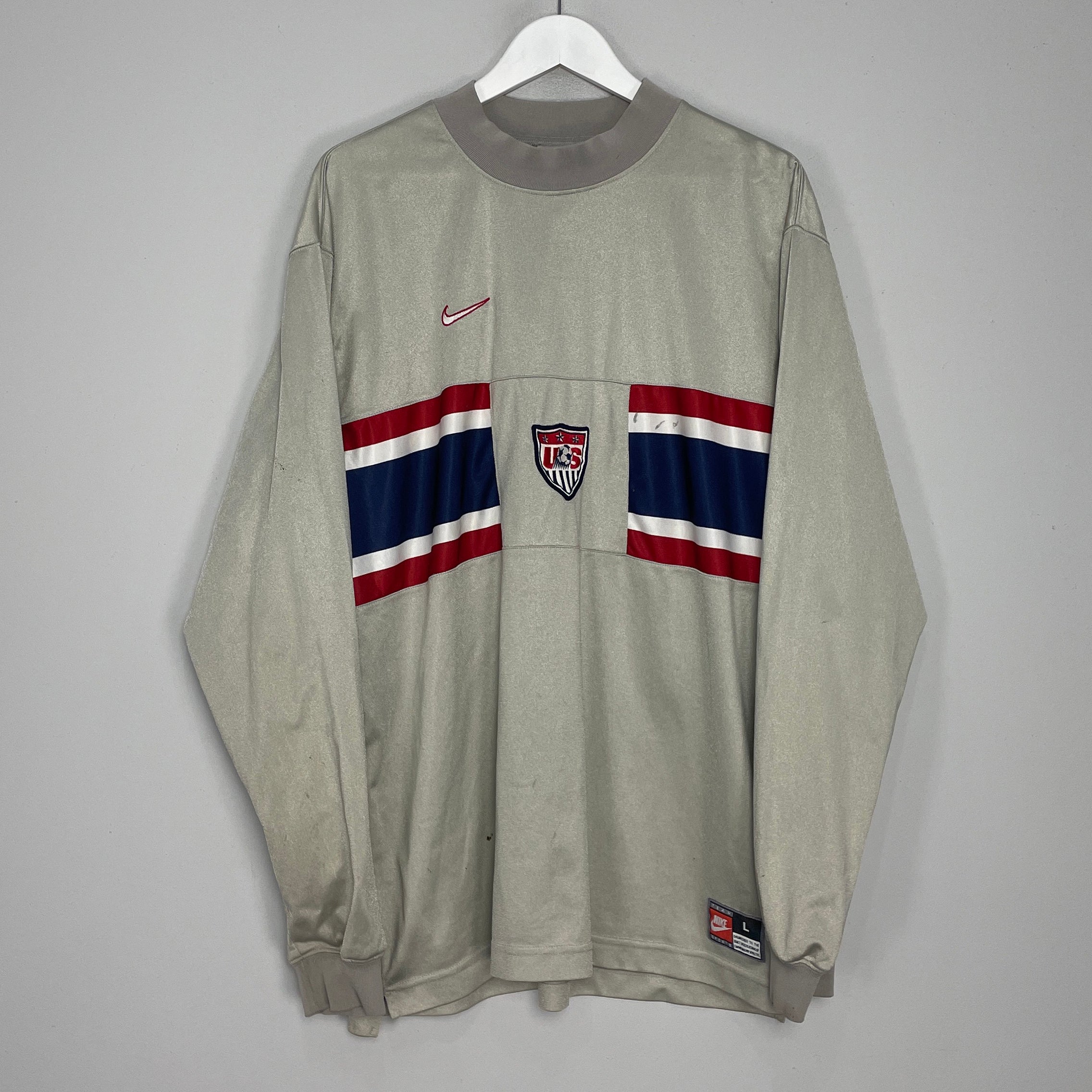 Shop 1995/98 USA GK SHIRT (L) NIKE, classic football shirts, vintage football shirts & retro soccer jerseys at Cult Kits