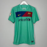 Shop 2010/11 BARCELONA A.INIESTA #8 AWAY SHIRT (S) NIKE, classic football shirts, vintage football shirts & retro soccer jerseys at Cult Kits