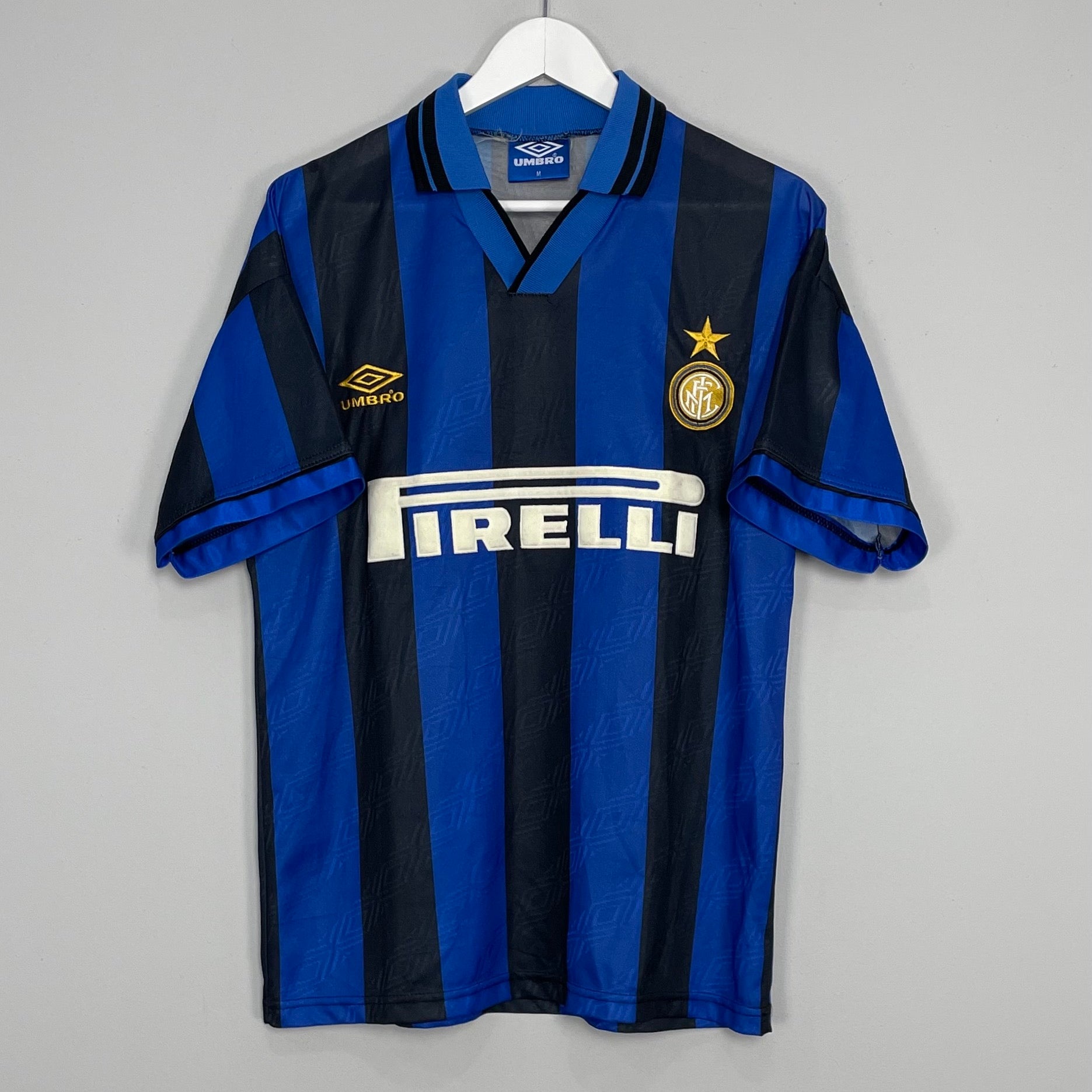 Shop 1995/96 INTER MILAN HOME SHIRT (M) UMBRO, classic football shirts, vintage football shirts & retro soccer jerseys at Cult Kits