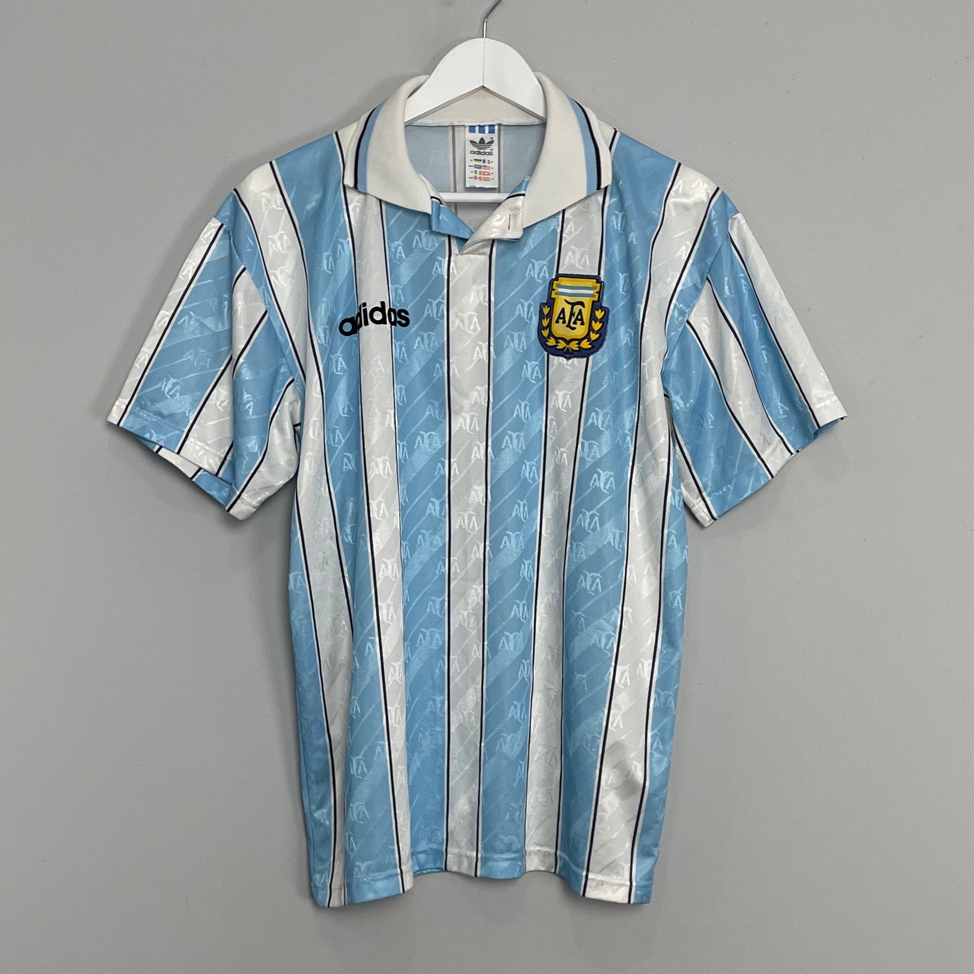 Shop 1996/97 ARGENTINA HOME SHIRT (M) ADIDAS, classic football shirts, vintage football shirts & retro soccer jerseys at Cult Kits