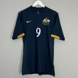 Shop 2006/08 AUSTRALIA VIDUKA #9 AWAY SHIRT (M) NIKE, classic football shirts, vintage football shirts & retro soccer jerseys at Cult Kits