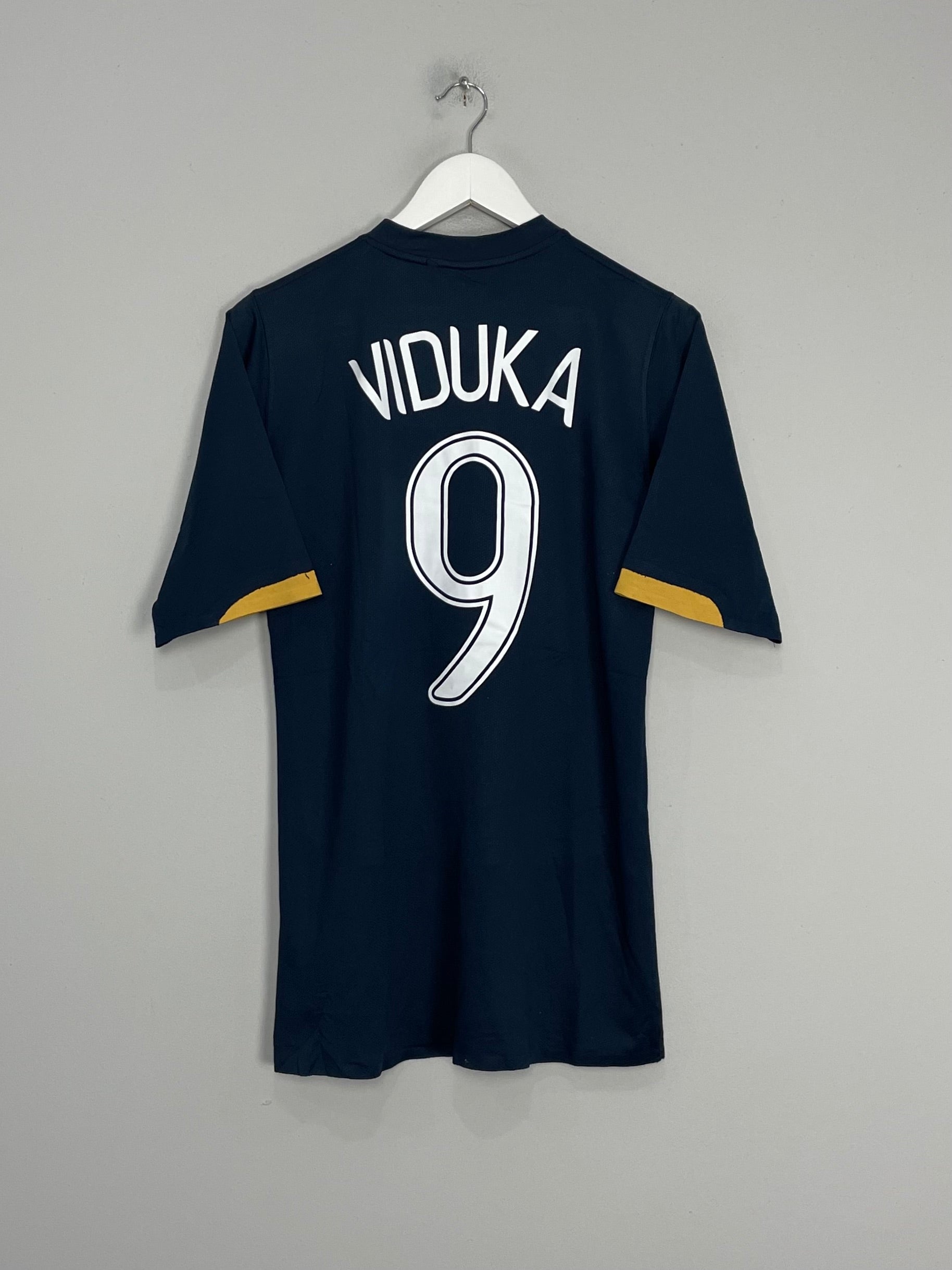Shop 2006/08 AUSTRALIA VIDUKA #9 AWAY SHIRT (M) NIKE, classic football shirts, vintage football shirts & retro soccer jerseys at Cult Kits