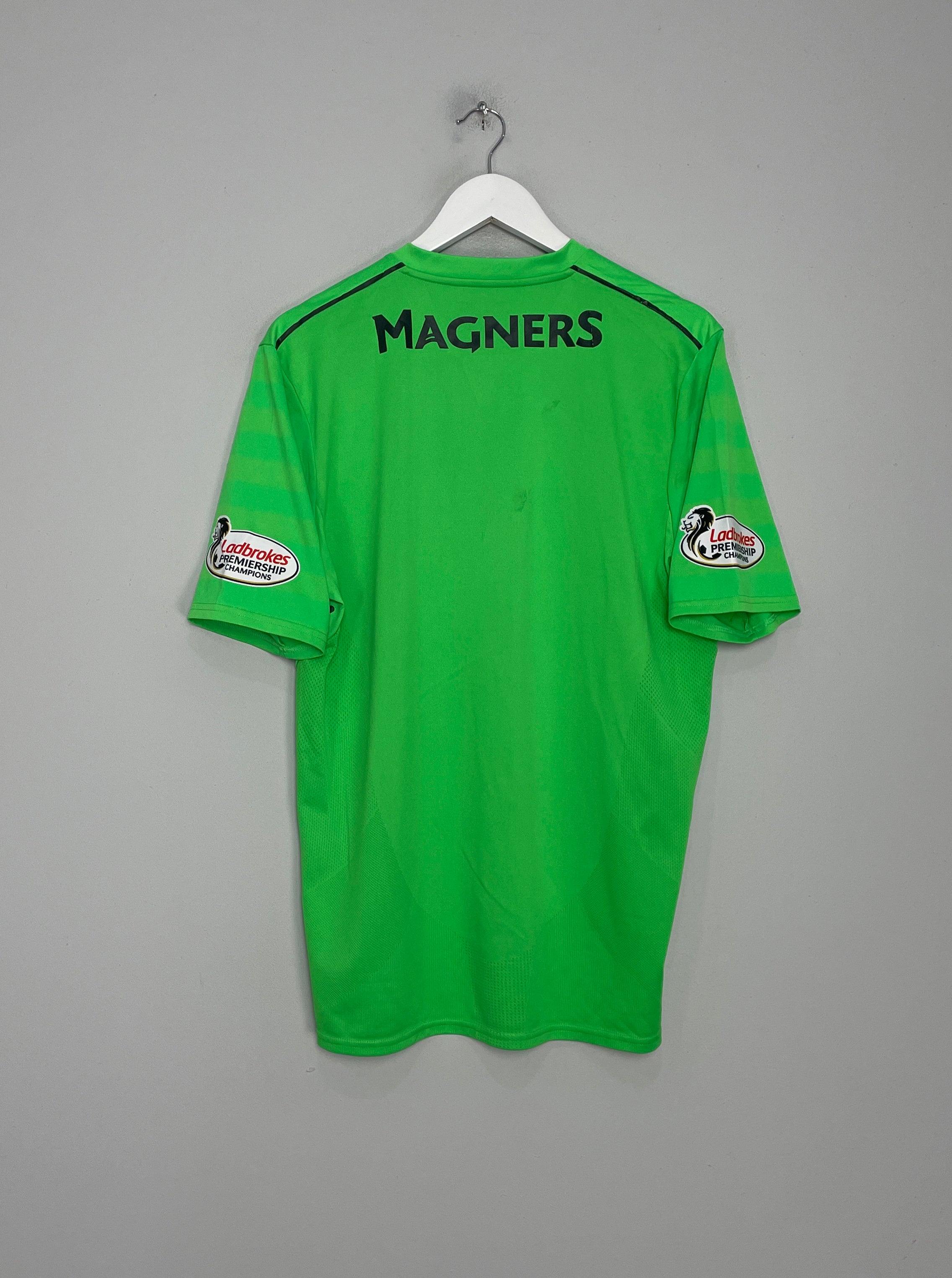 Shop 2017/18 CELTIC THIRD SHIRT (L) NEW BALANCE, classic football shirts, vintage football shirts & retro soccer jerseys at Cult Kits
