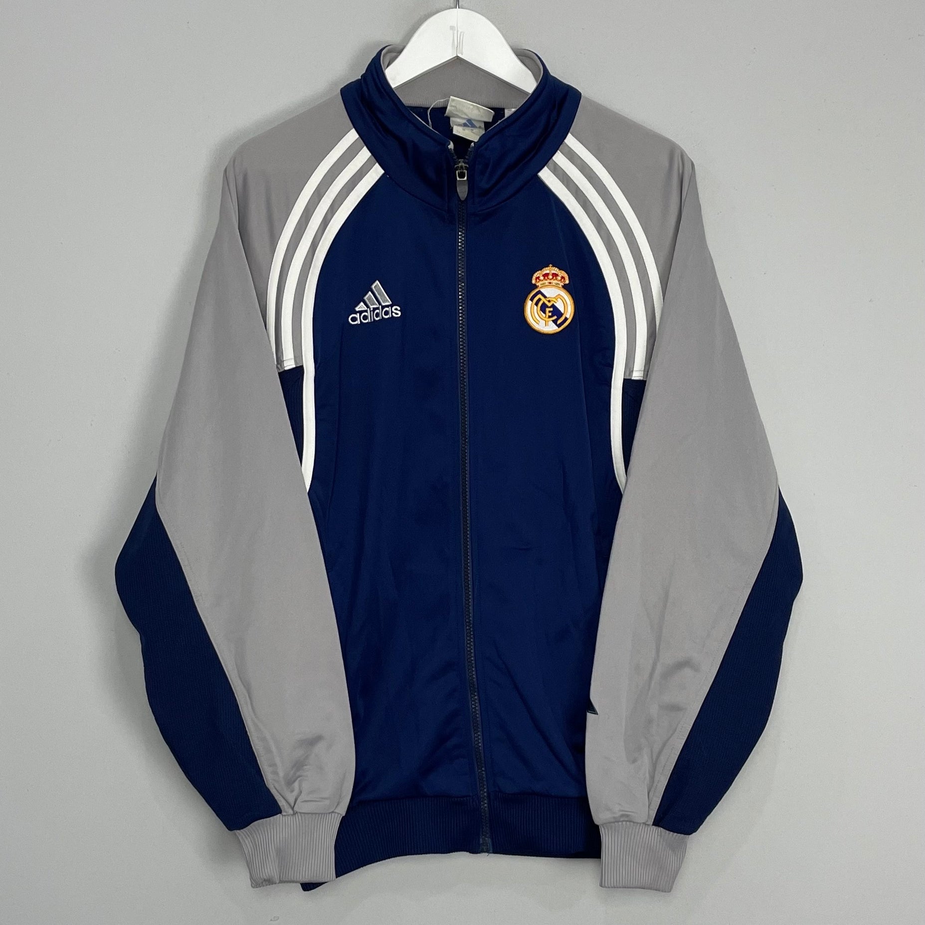 Shop 2000/01 REAL MADRID TRACK JACKET (M) ADIDAS, classic football shirts, vintage football shirts & retro soccer jerseys at Cult Kits